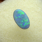 A946 - Bright and flashy oval cut dark opal