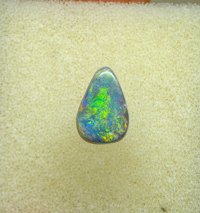 A947 - Stunning flashy drop cut