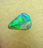 A956 - Bright drop cut crystal flash