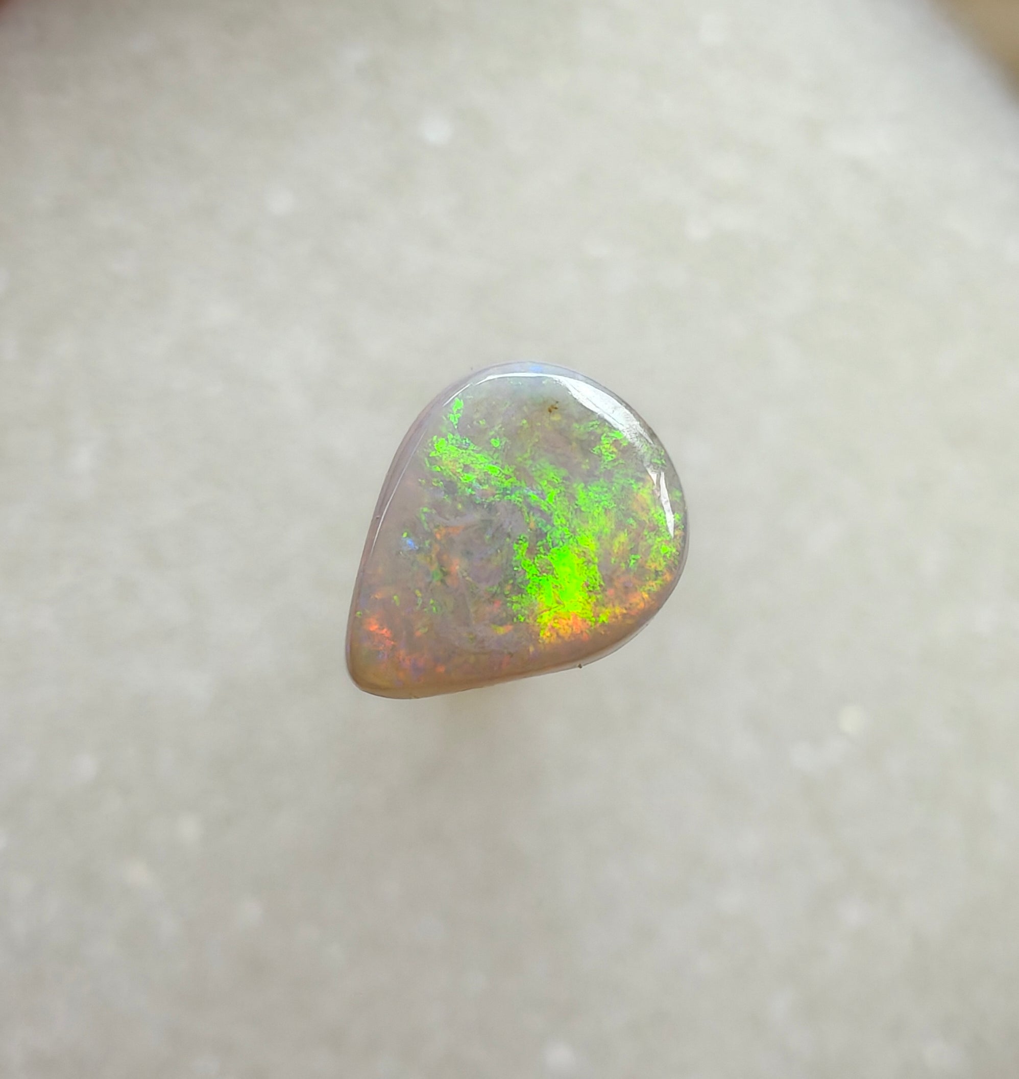 A959 - Drop cut bright red flash