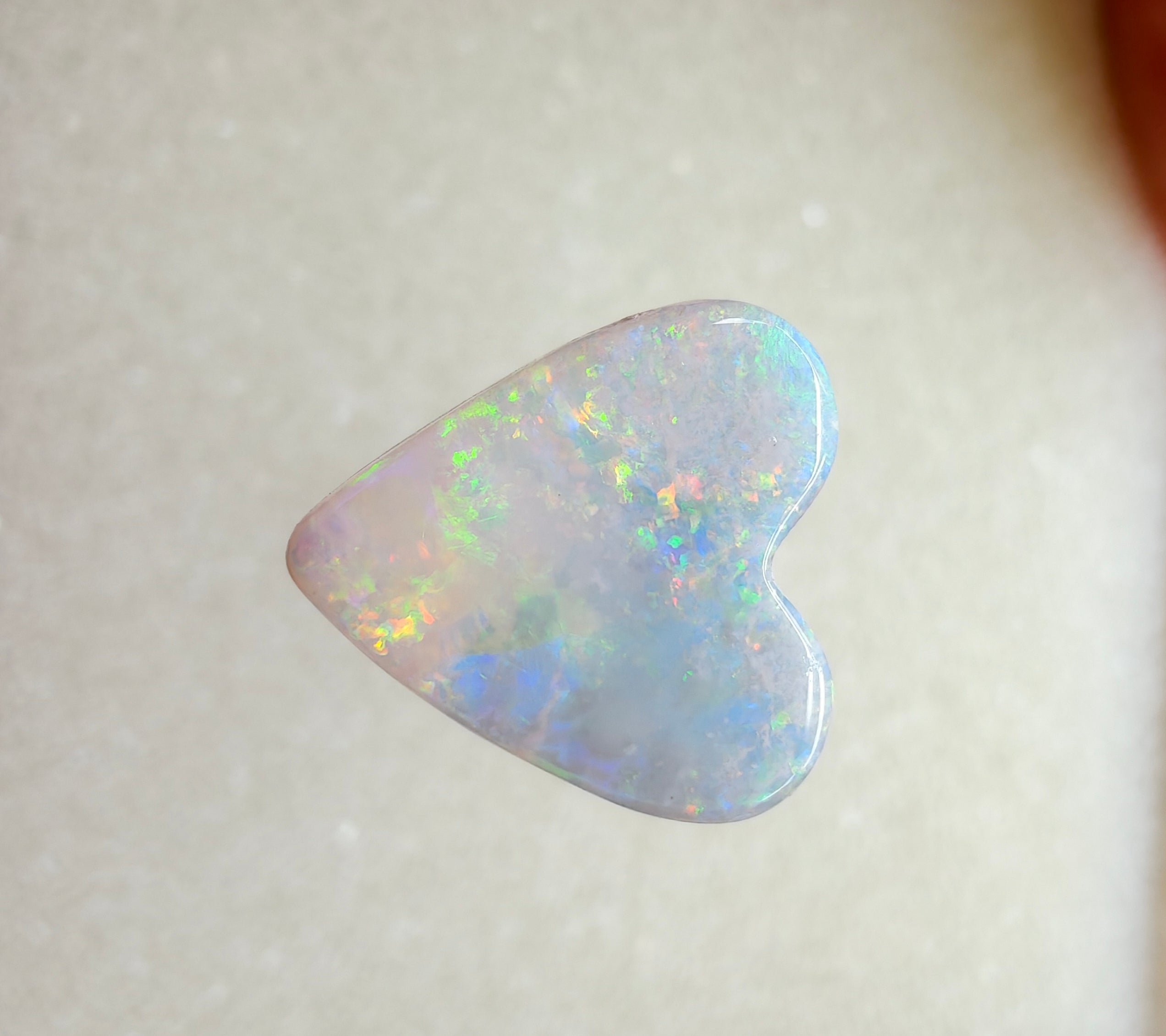 A962 - Glittery large heart cut white opal