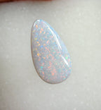 A966 - Brilliant & large drop cut white opal