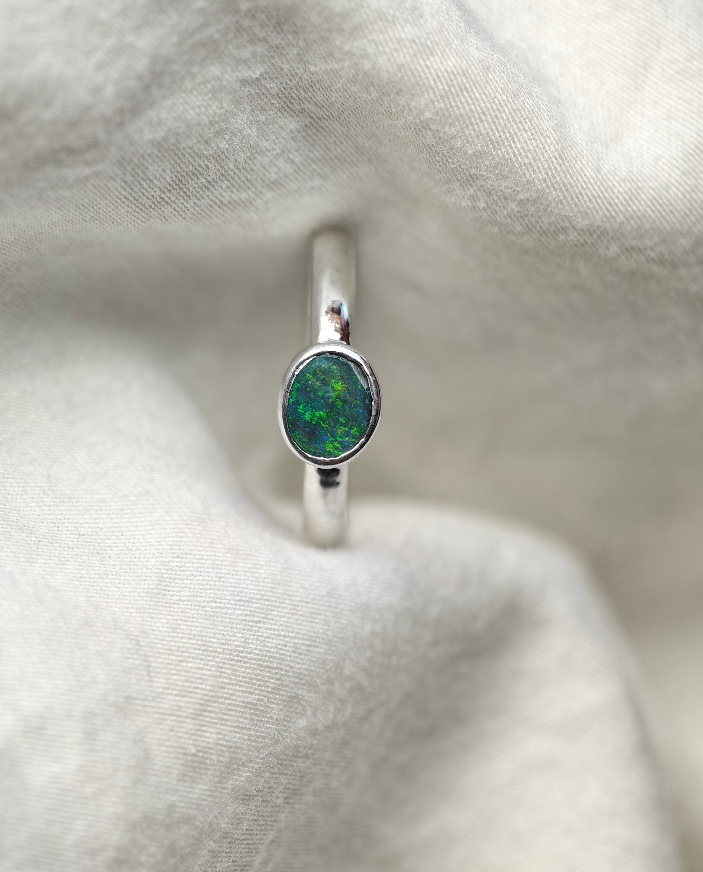 J019 - Simple bezel set black opal