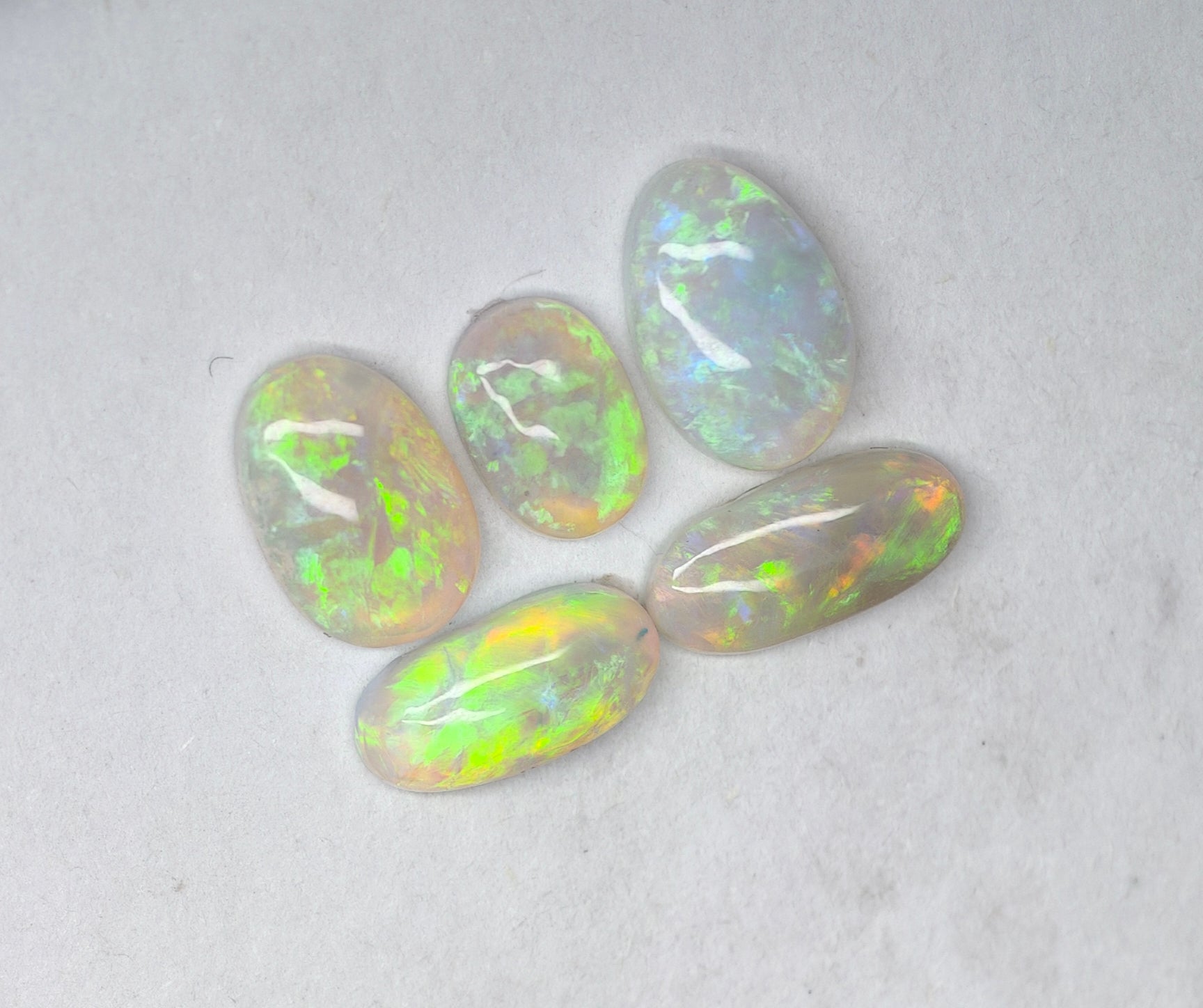 A971  - Jewellers parcel green flash