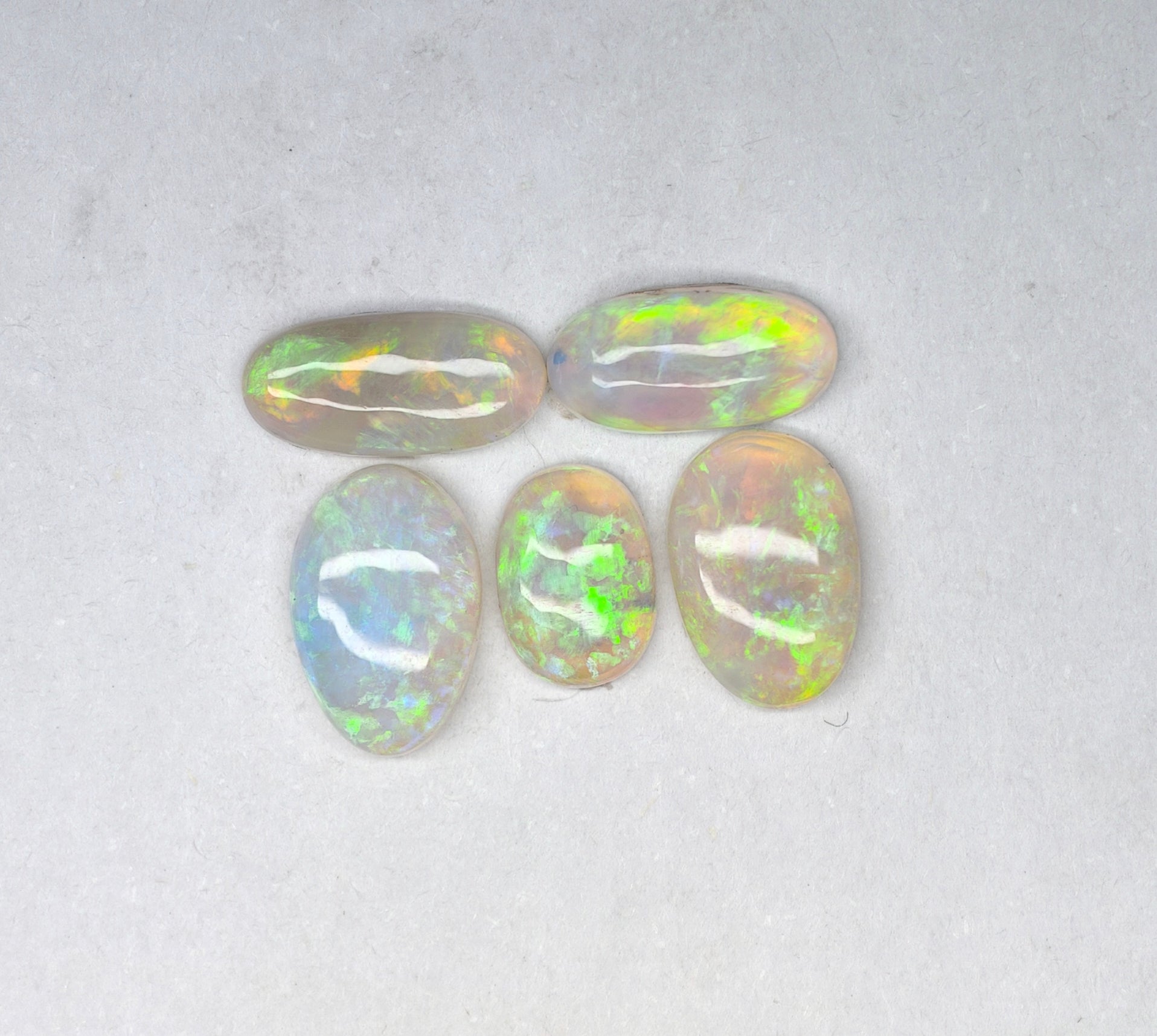 A971  - Jewellers parcel green flash