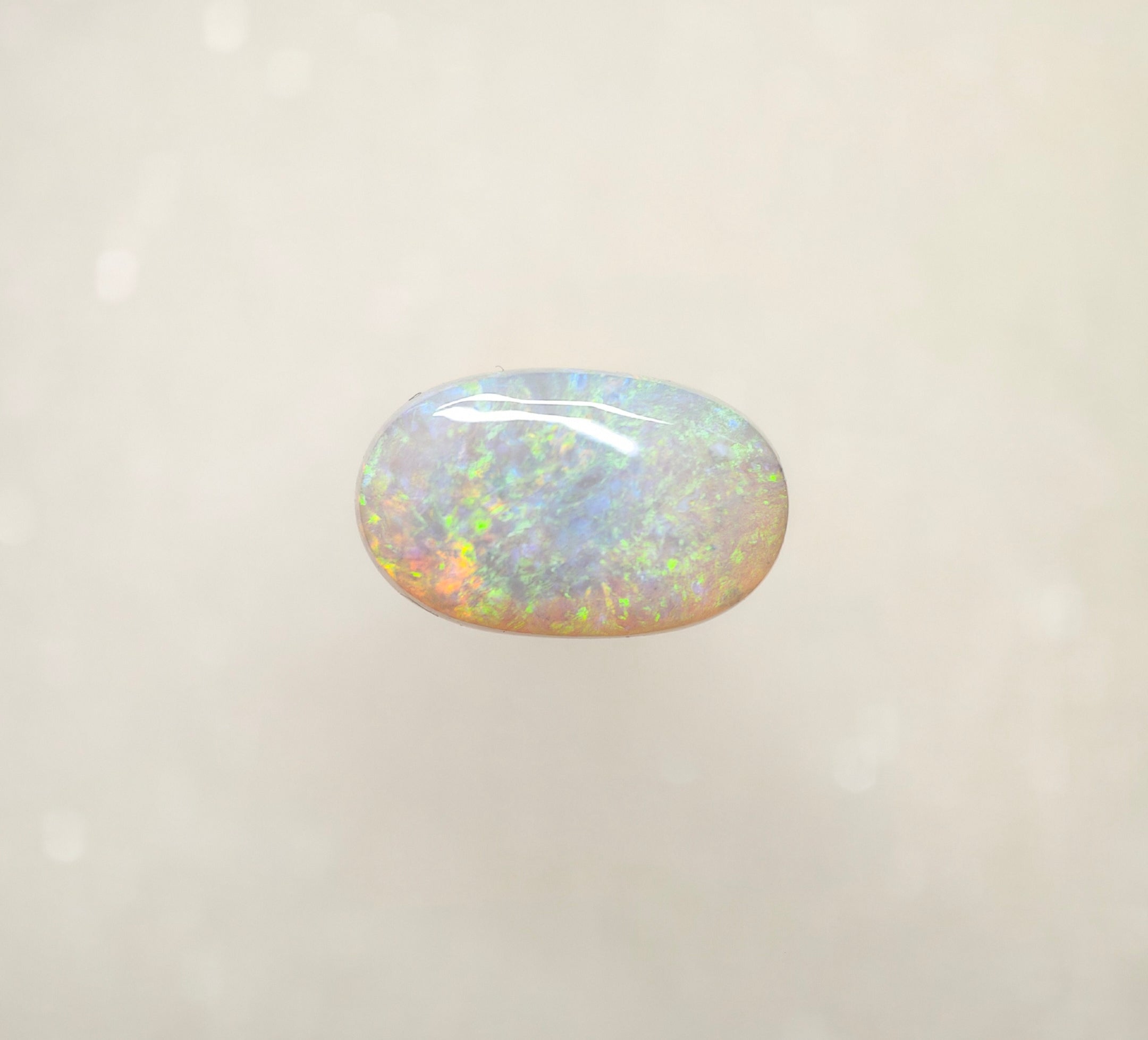 A973 - Crystal oval cut green flash