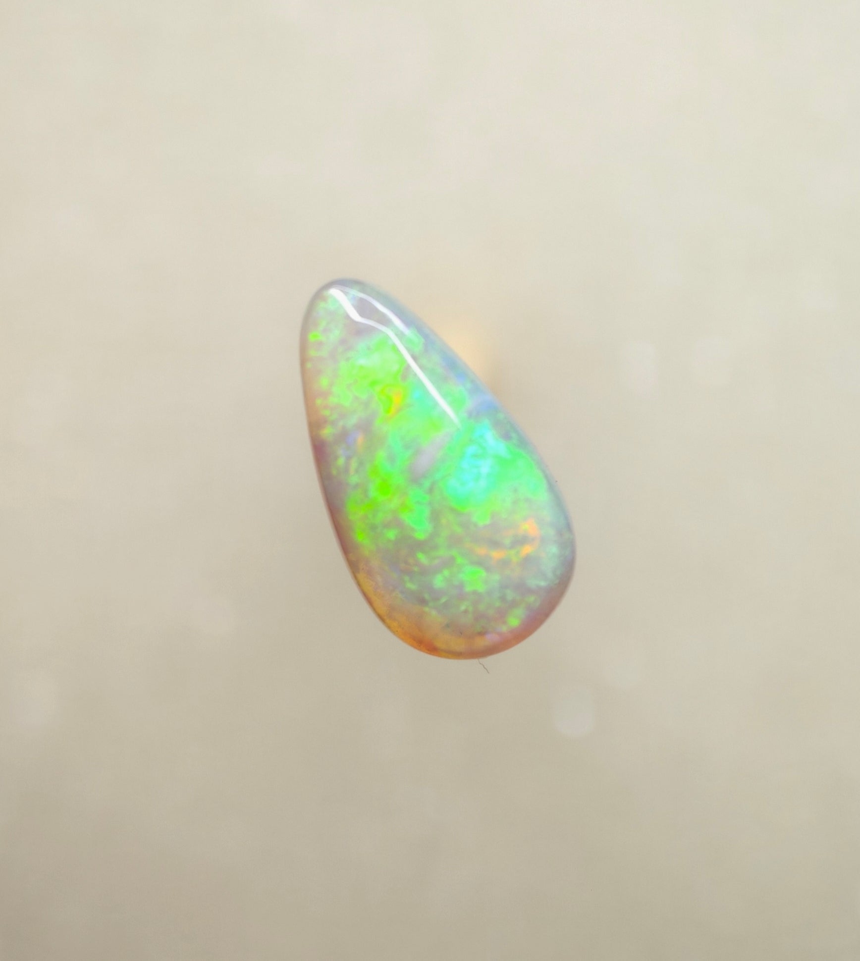 A977 - Drop cut green flash