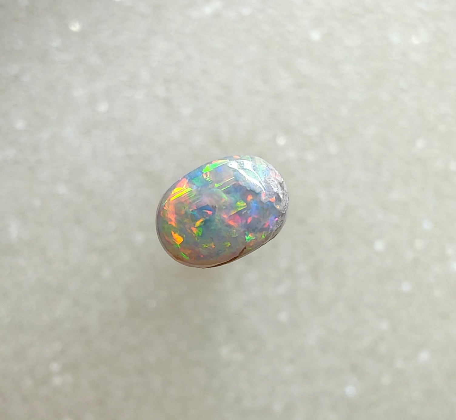 A978 - Bright ring stone red flash