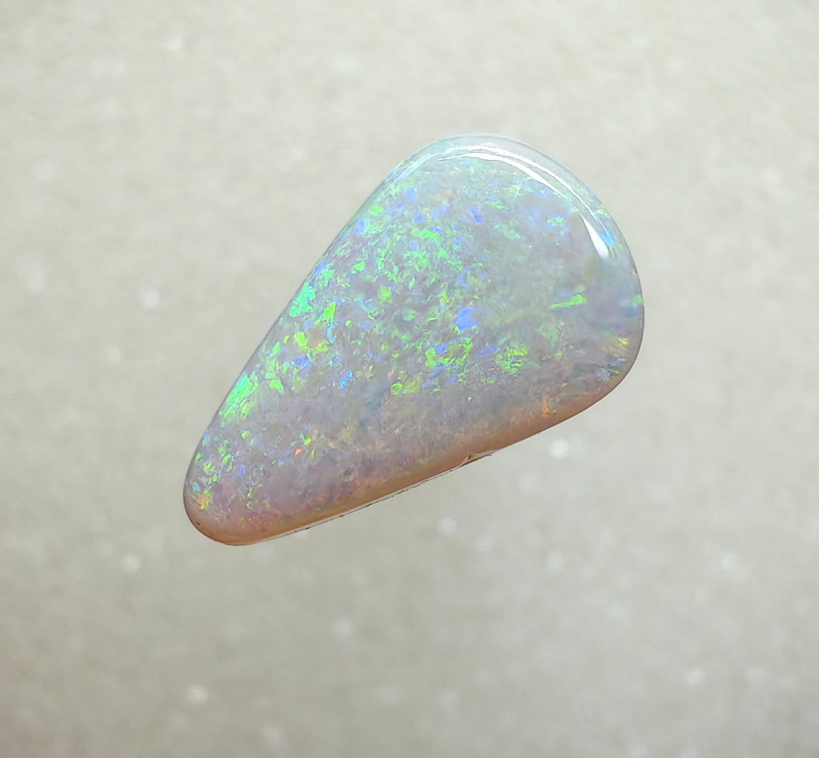 A984 - Large drop cut sparkly white opal