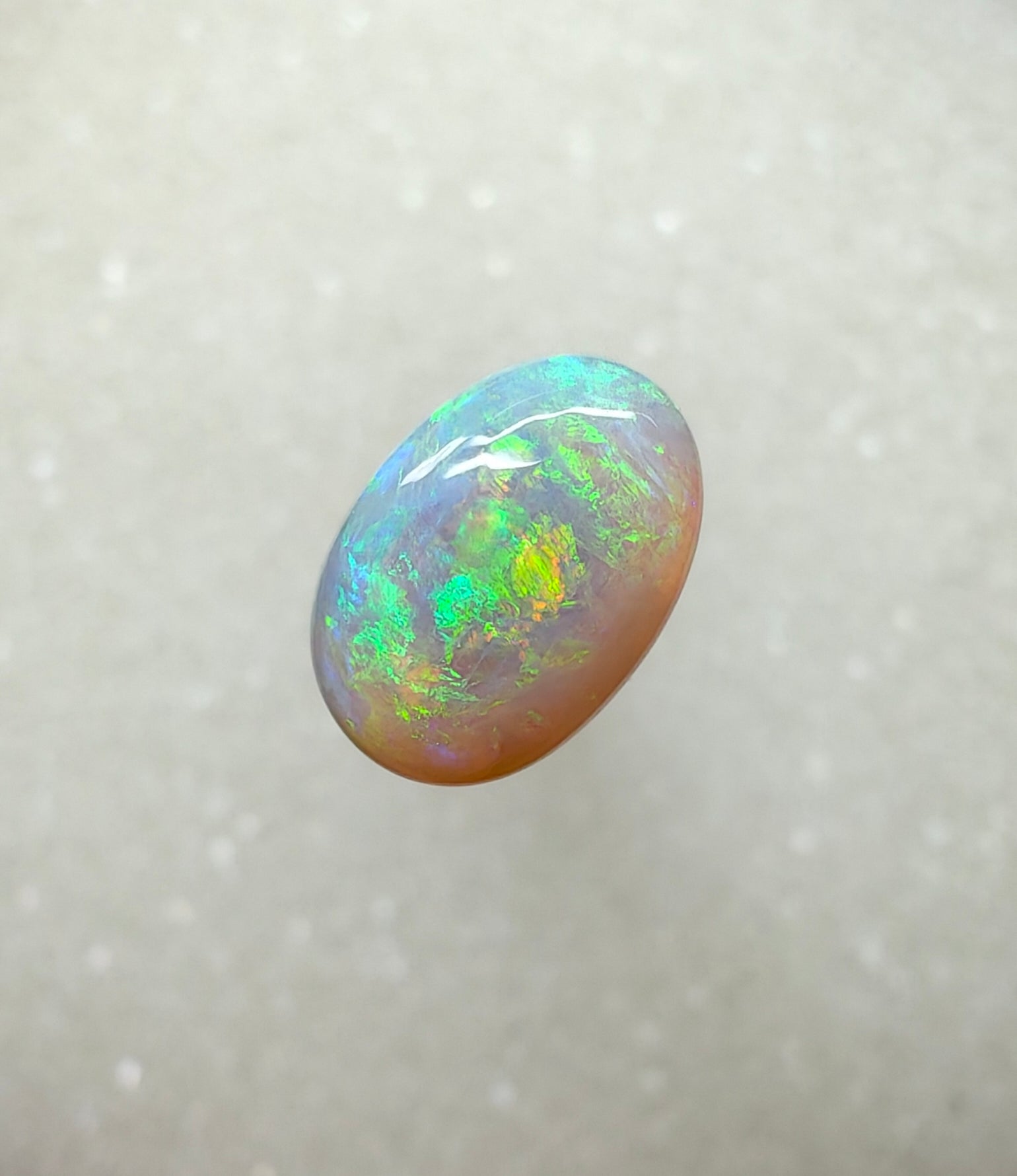 A986 - Oval high dome bright green flash