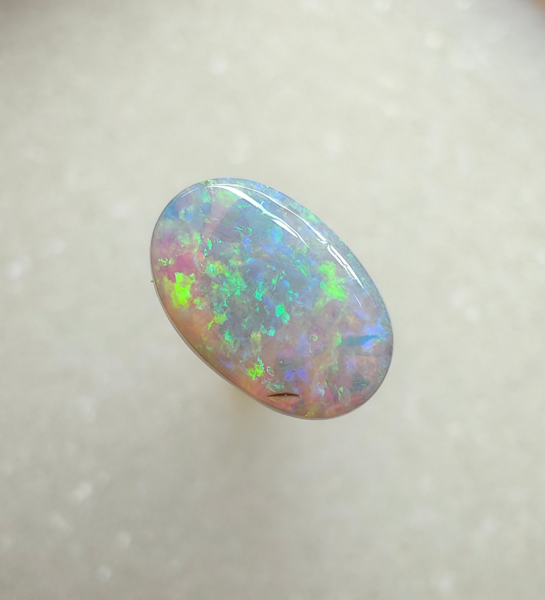 A987 - Bright sparkling oval cut crystal