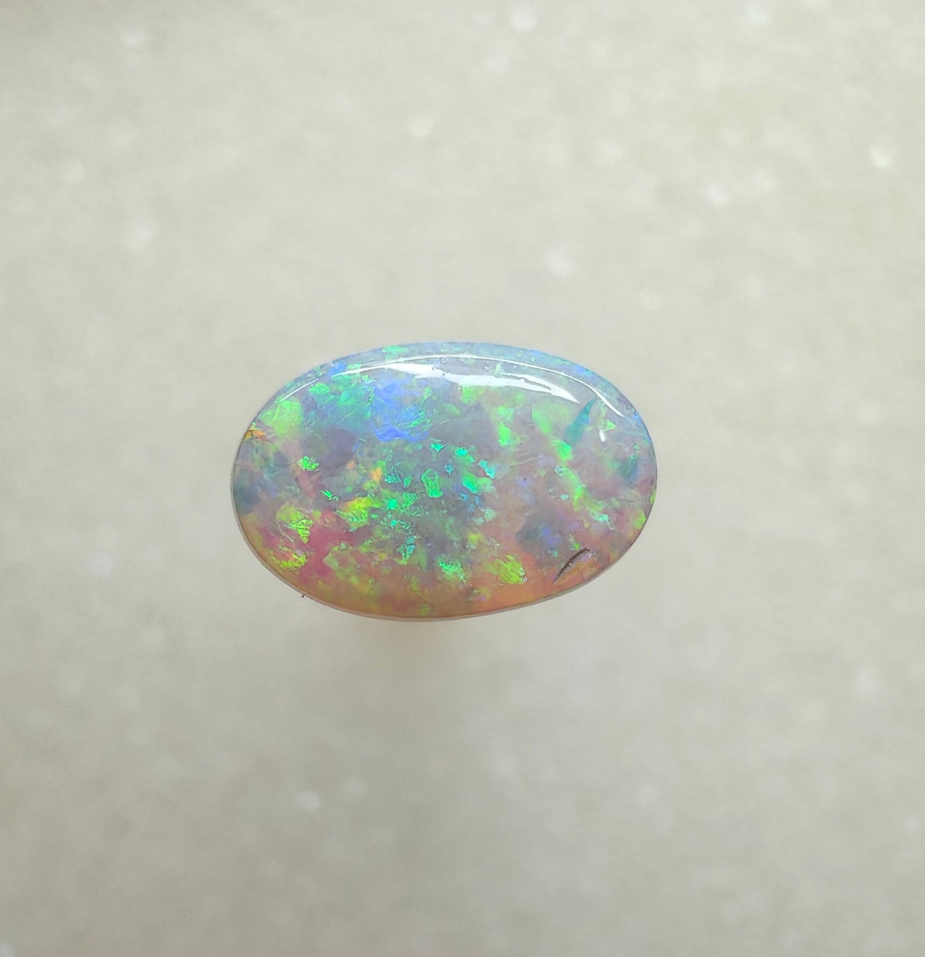 A987 - Bright sparkling oval cut crystal