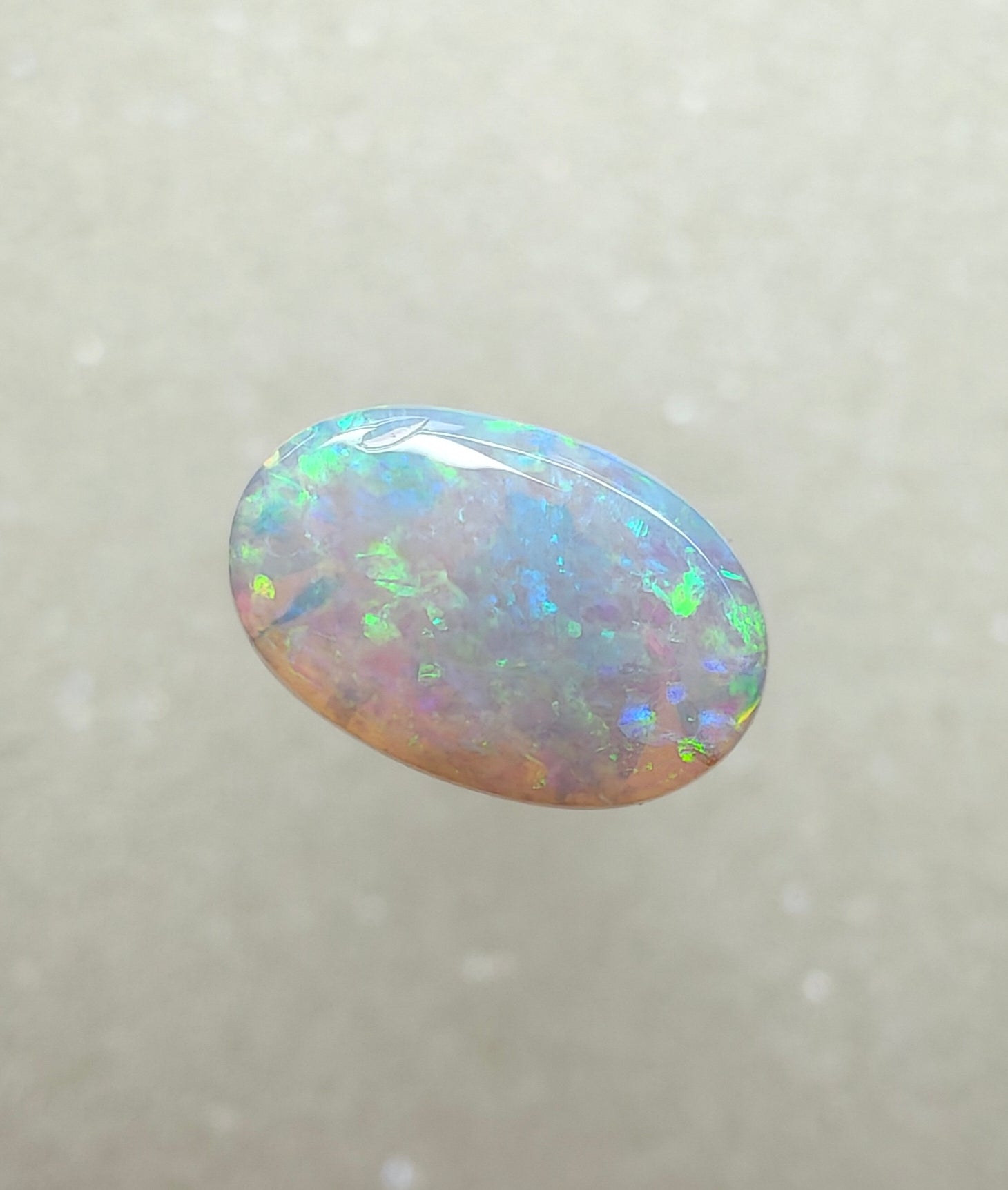 A987 - Bright sparkling oval cut crystal