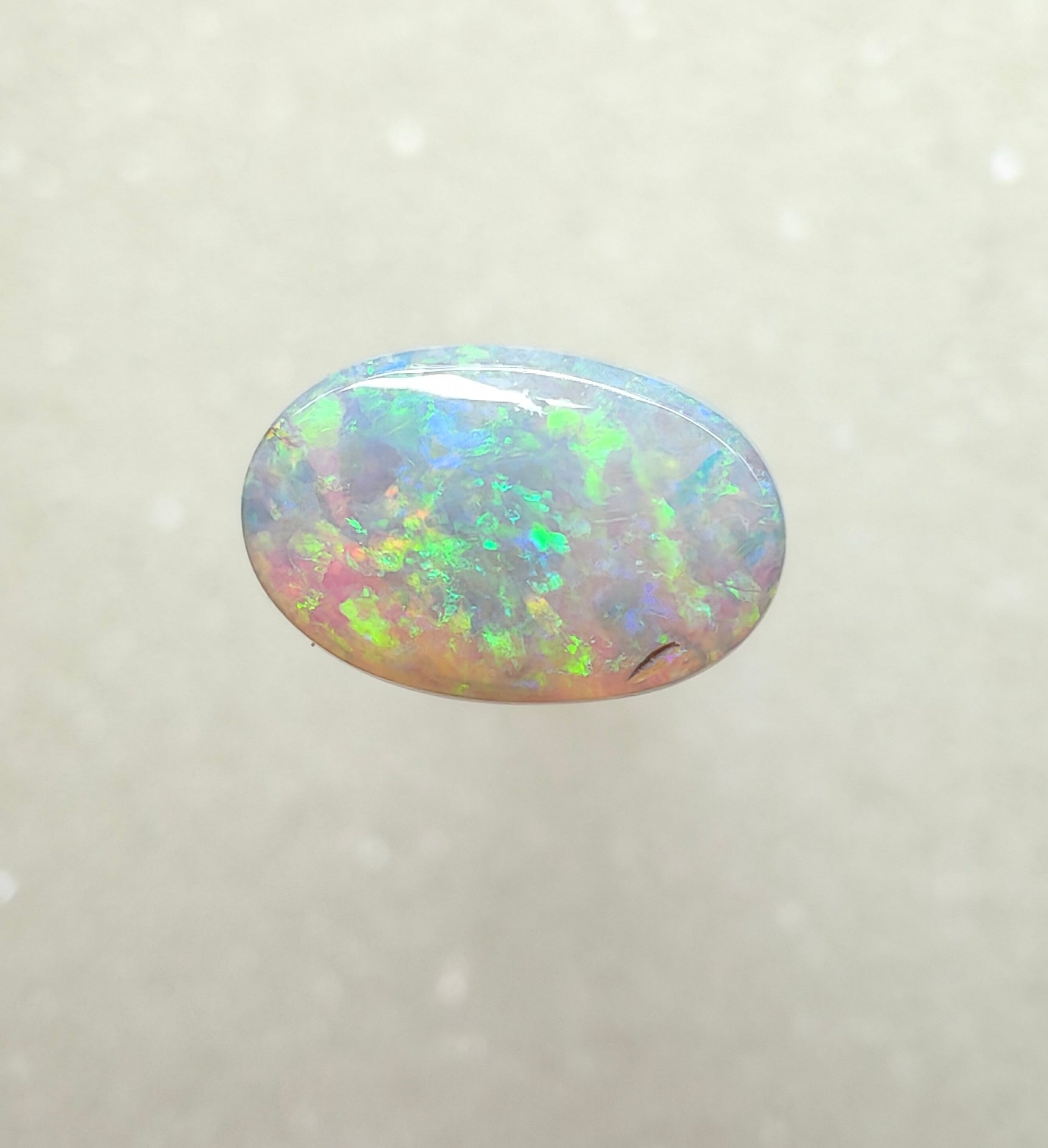 A987 - Bright sparkling oval cut crystal