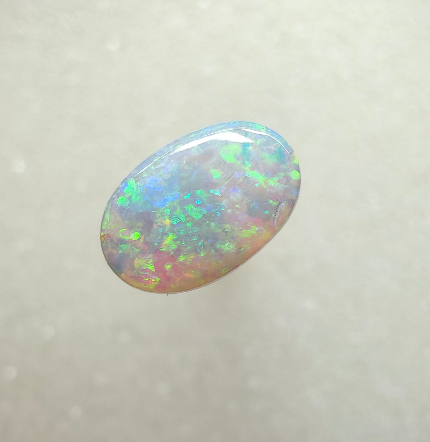 A987 - Bright sparkling oval cut crystal