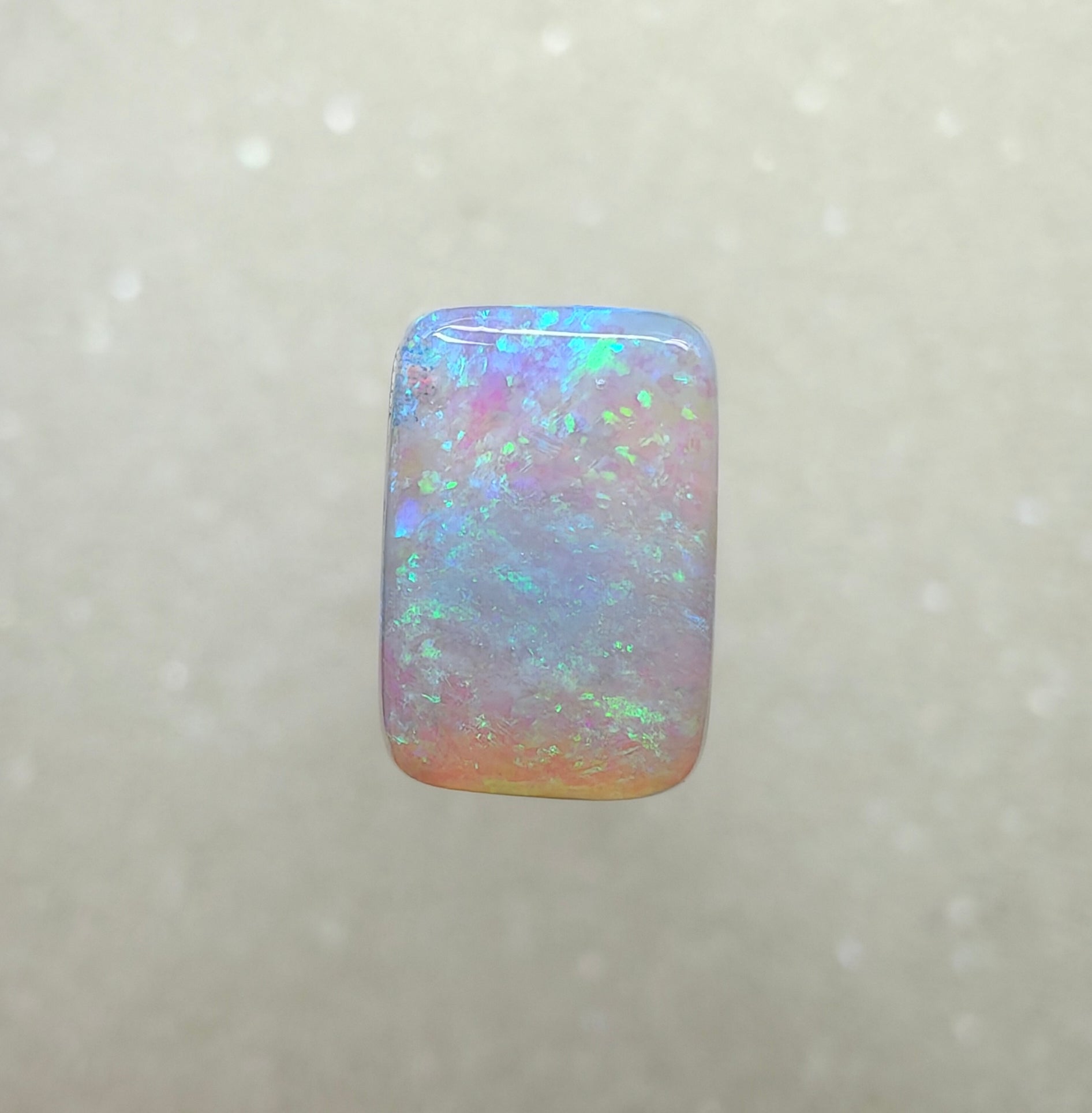 A995 - Long cushion cut sparkle