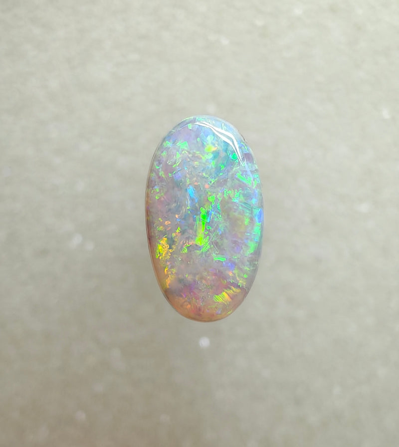 A1002 - Multicolour oval cut beauty