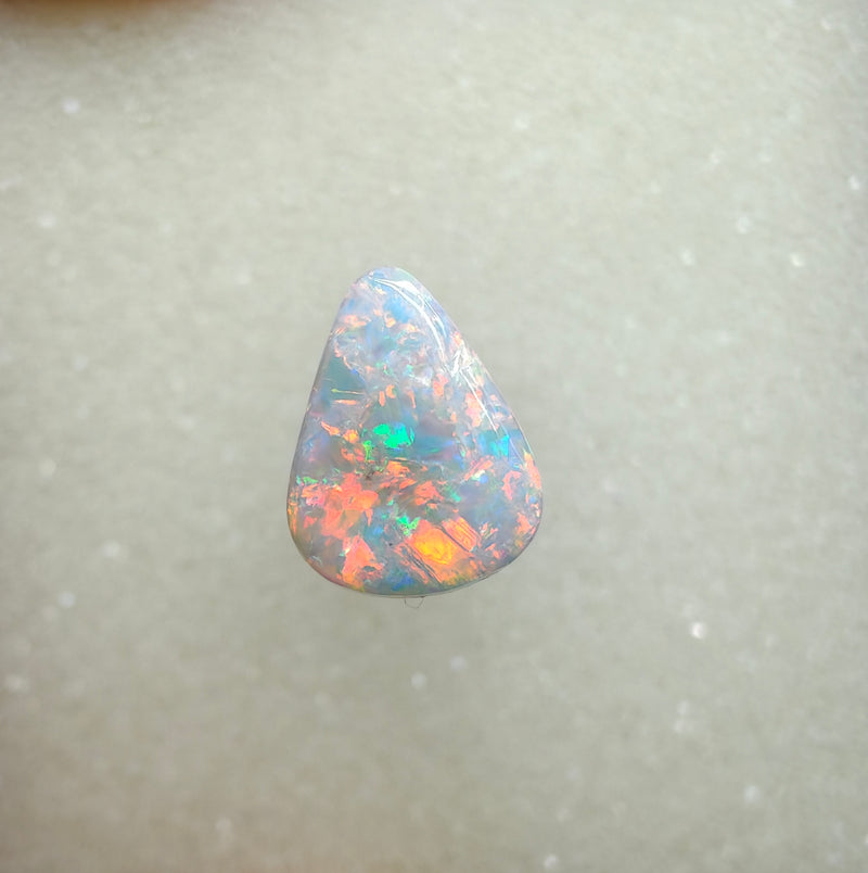 A1003 - Gem grade drop cut