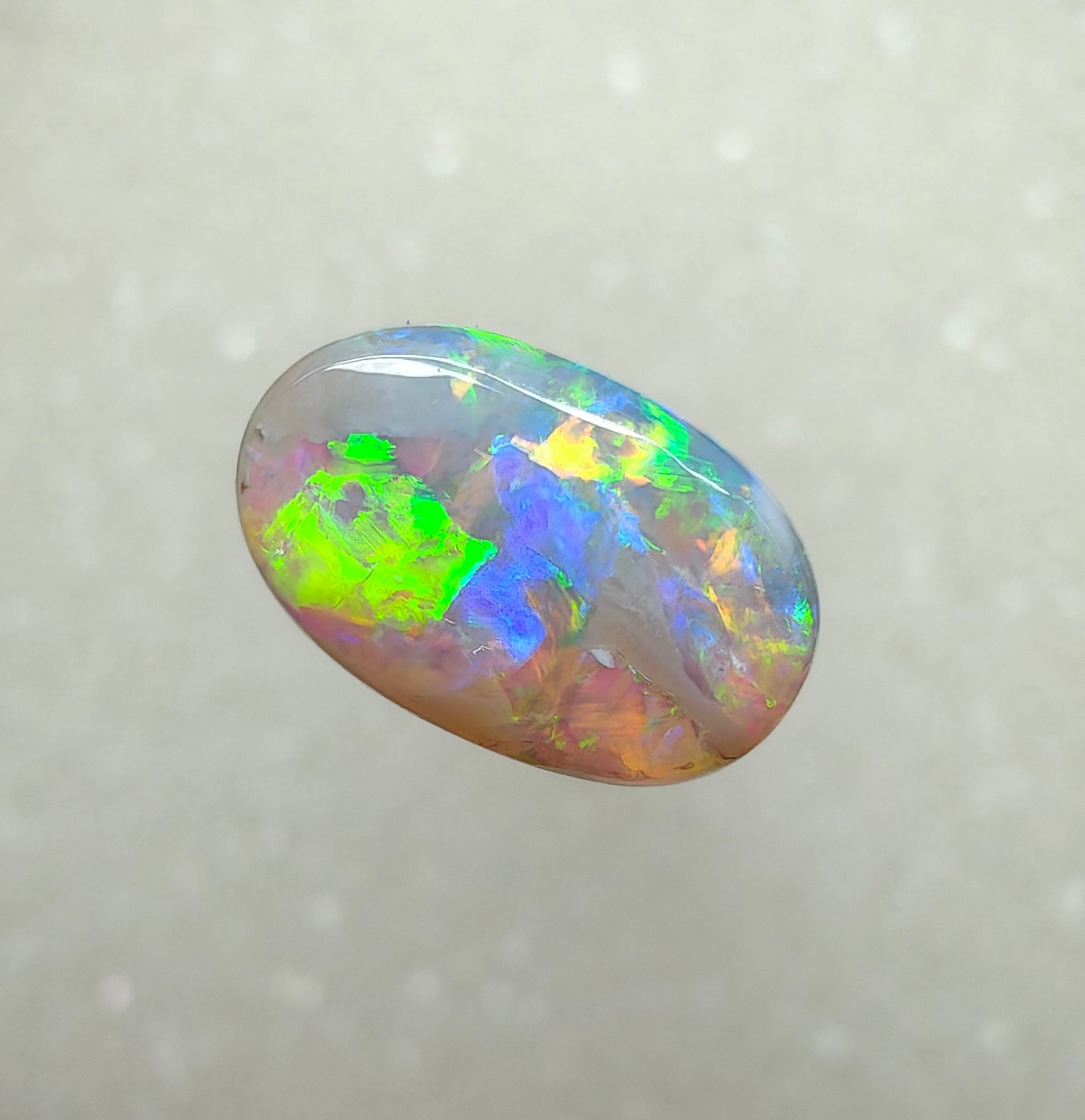 A1006 - Bright rare crystal beauty