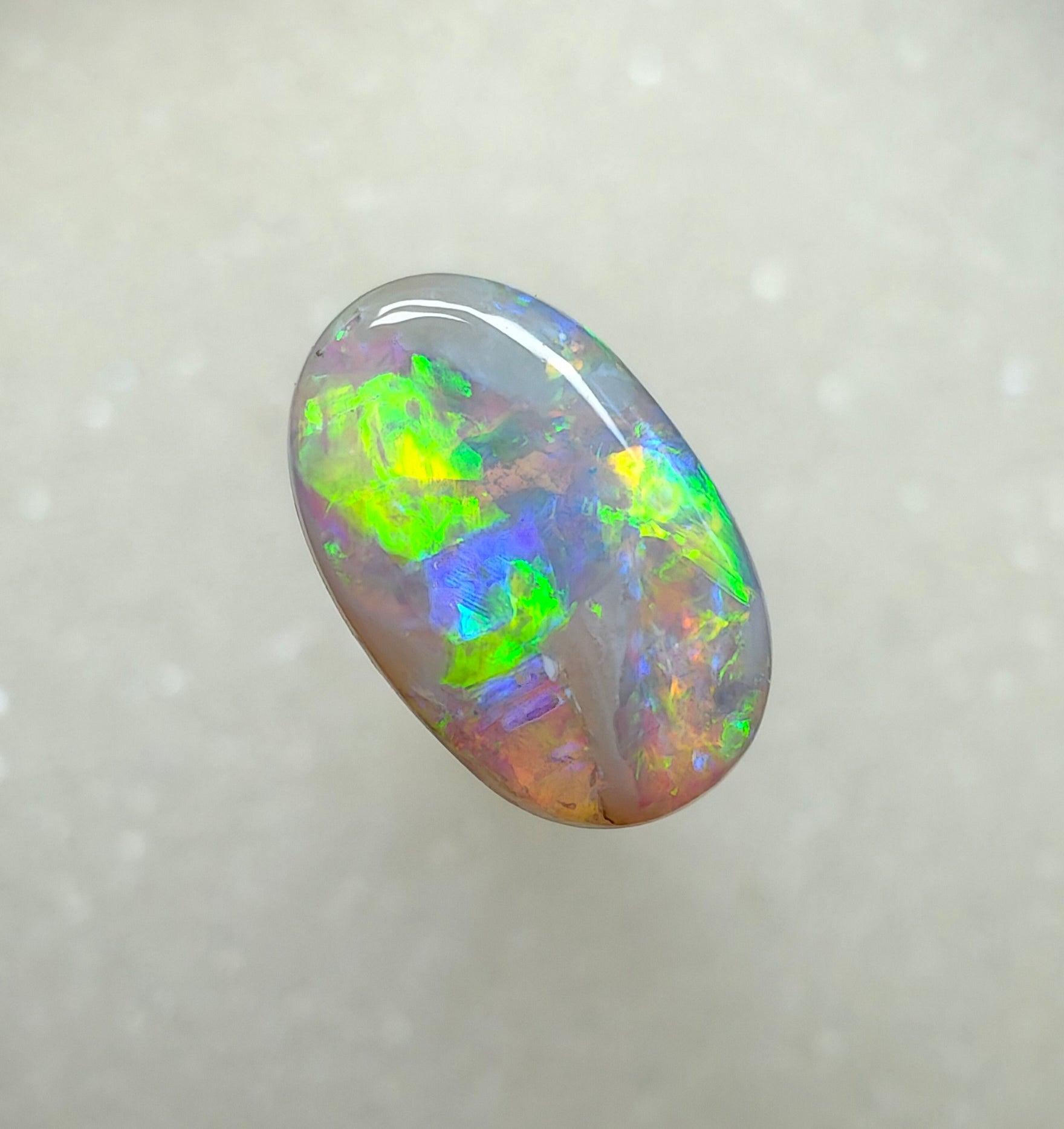 A1006 - Bright rare crystal beauty