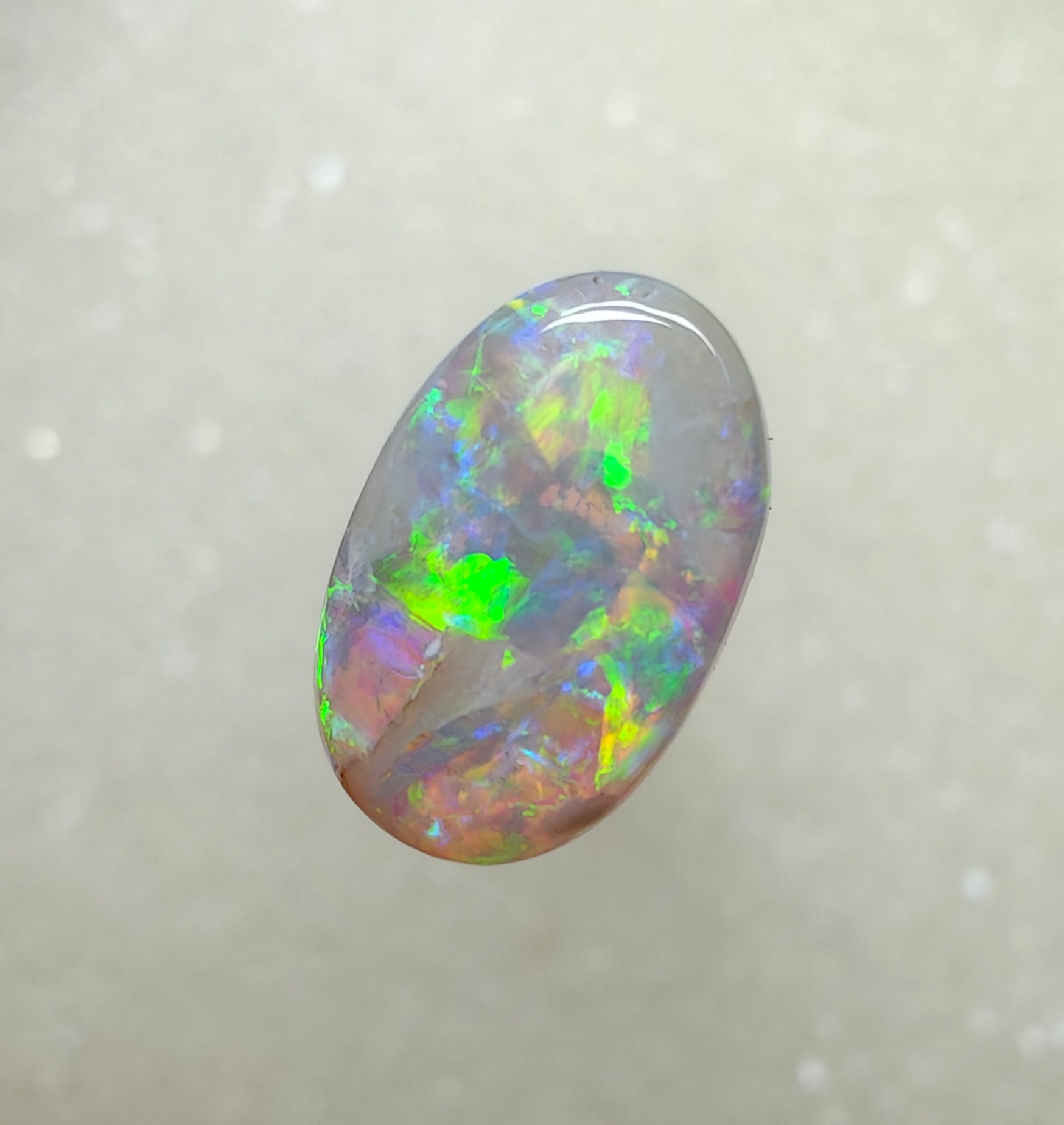 A1006 - Bright rare crystal beauty