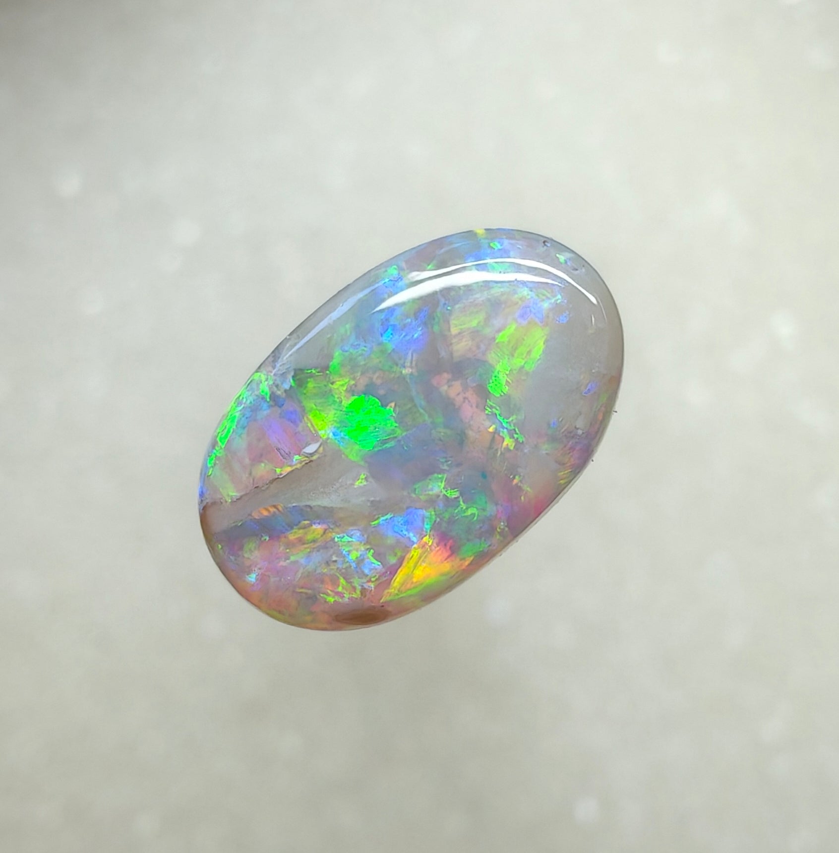 A1006 - Bright rare crystal beauty