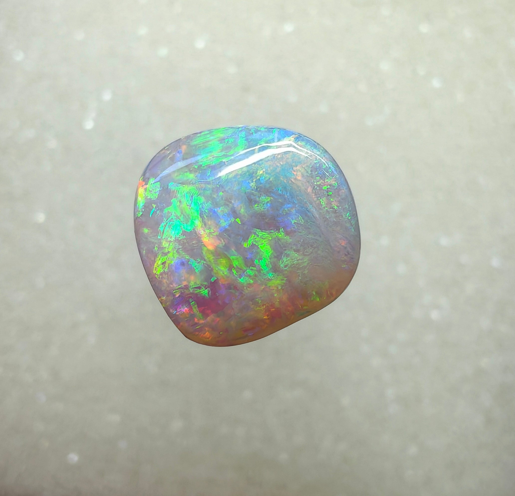 A1007 - Large freeform cushion cut piece