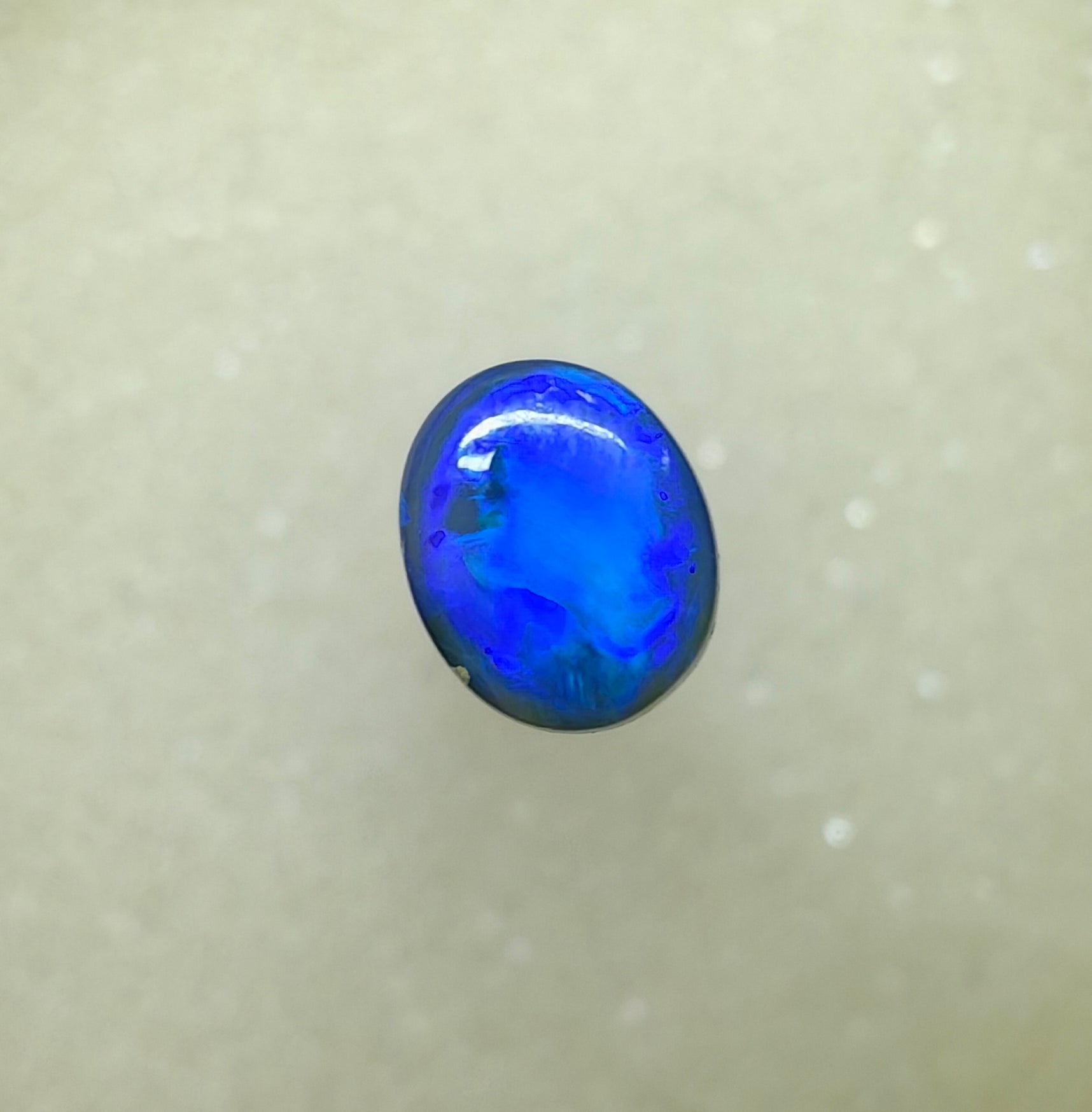 A1029 - Blue and purple shades on black opal