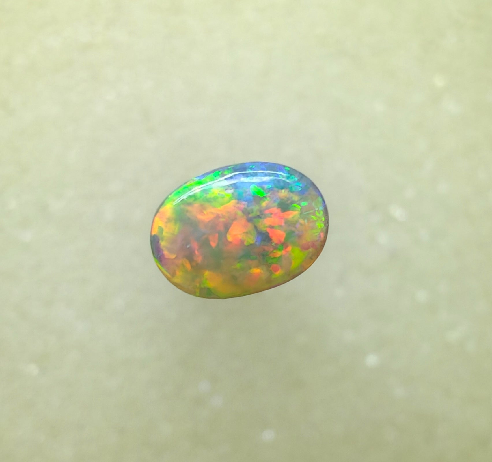 A1030 - Stunning bright gem crystal opal