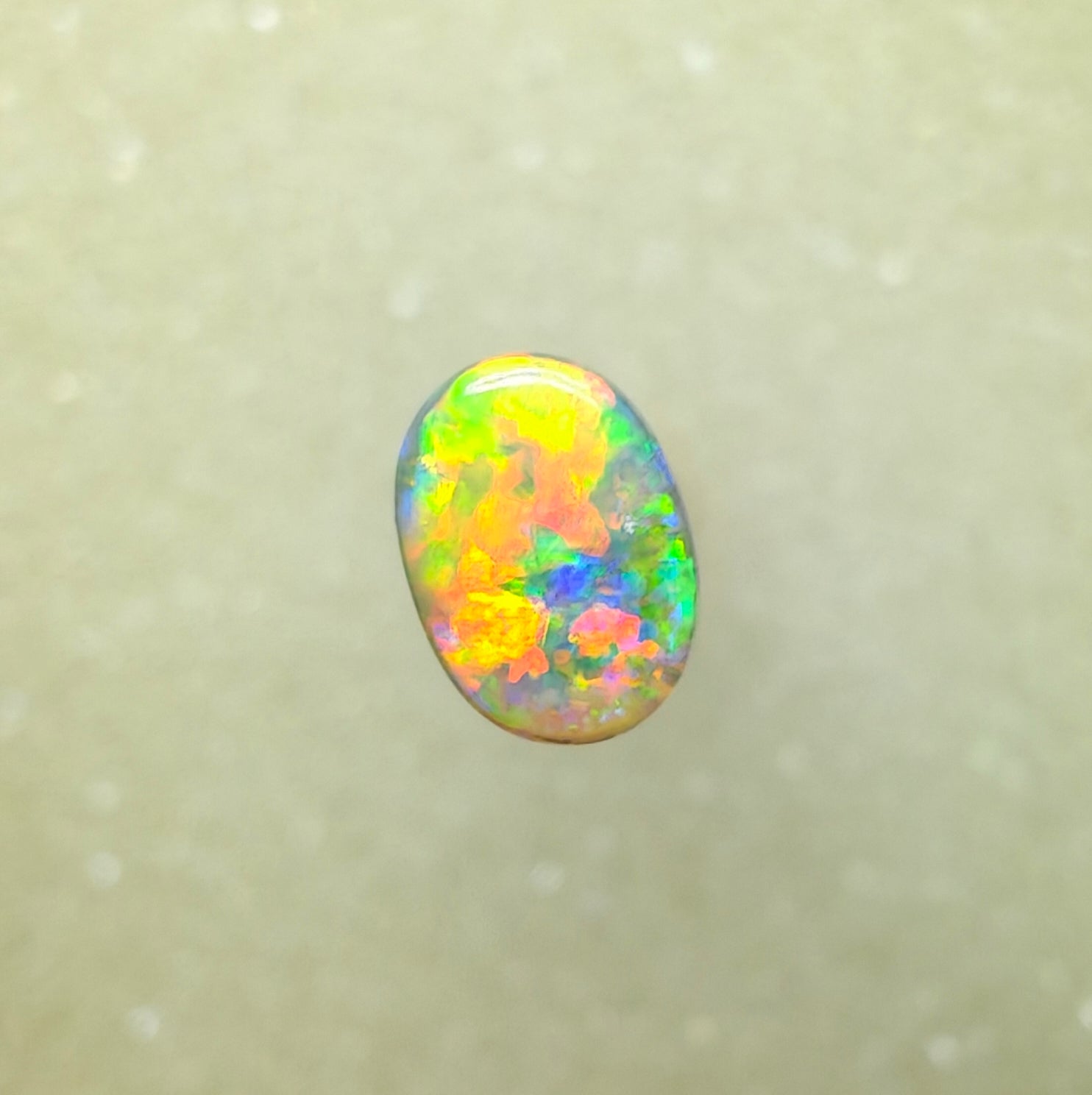 A1030 - Stunning bright gem crystal opal