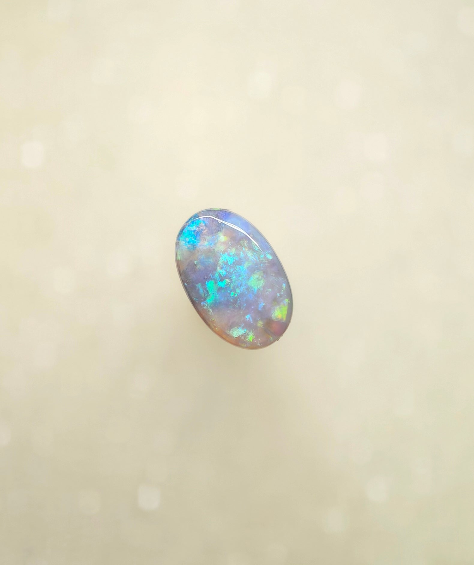 A1035 - Oval cut green flash ring stone