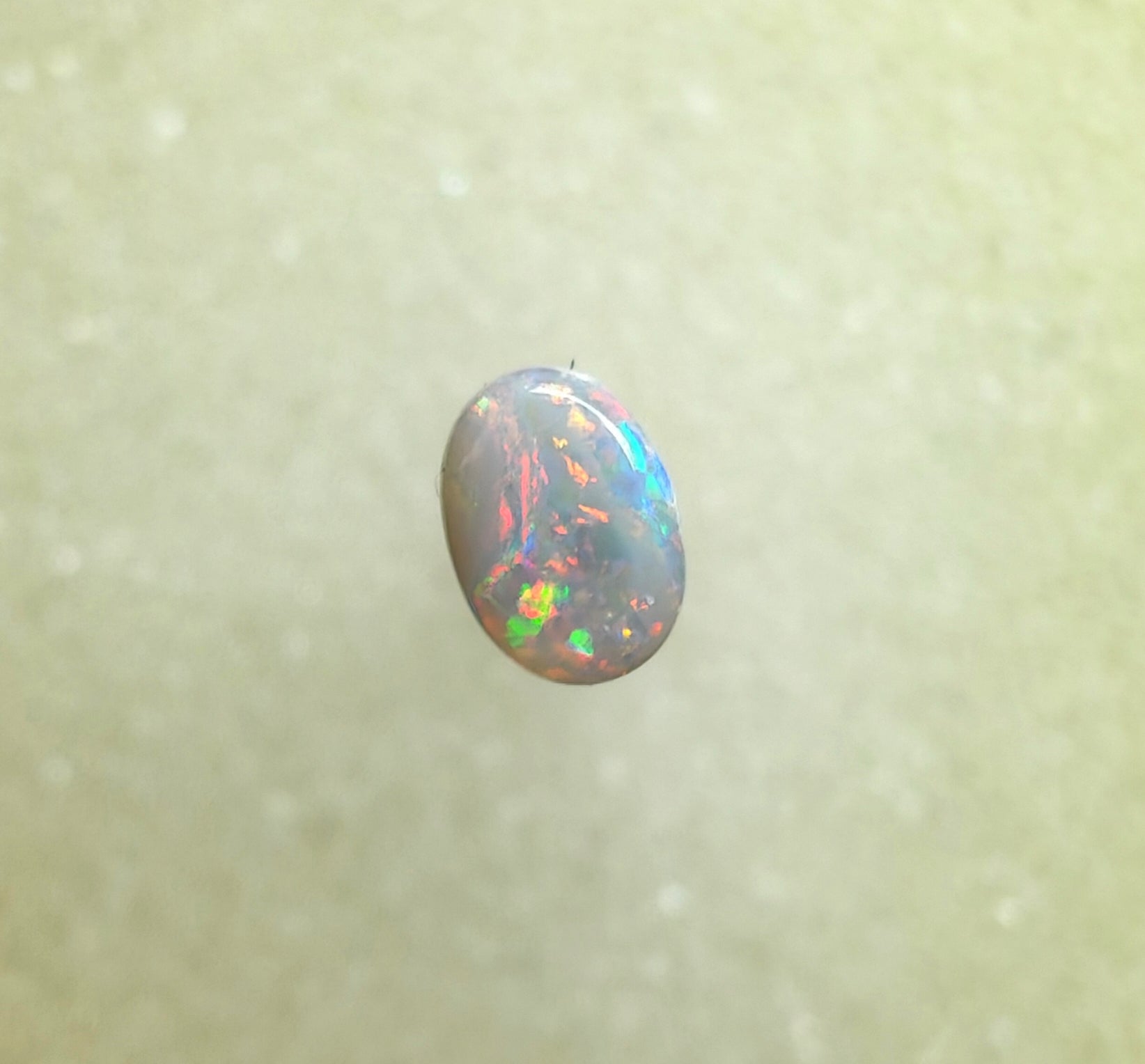 A1040 - Red flash ring stone
