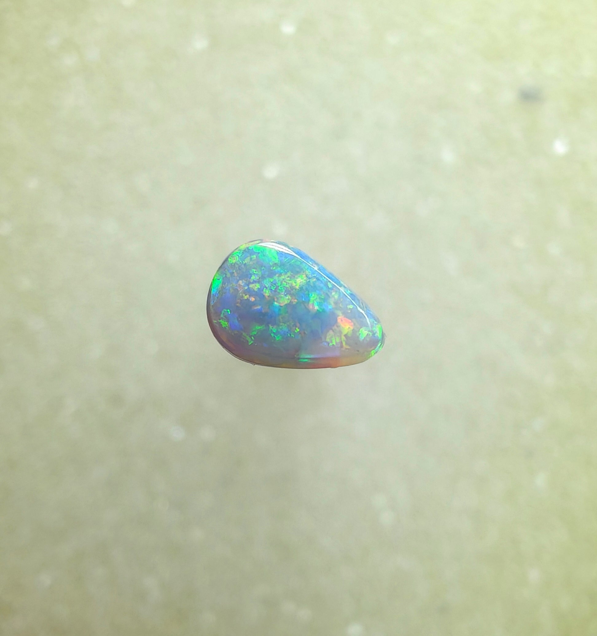 A1043 - Sparkle drop cut beauty