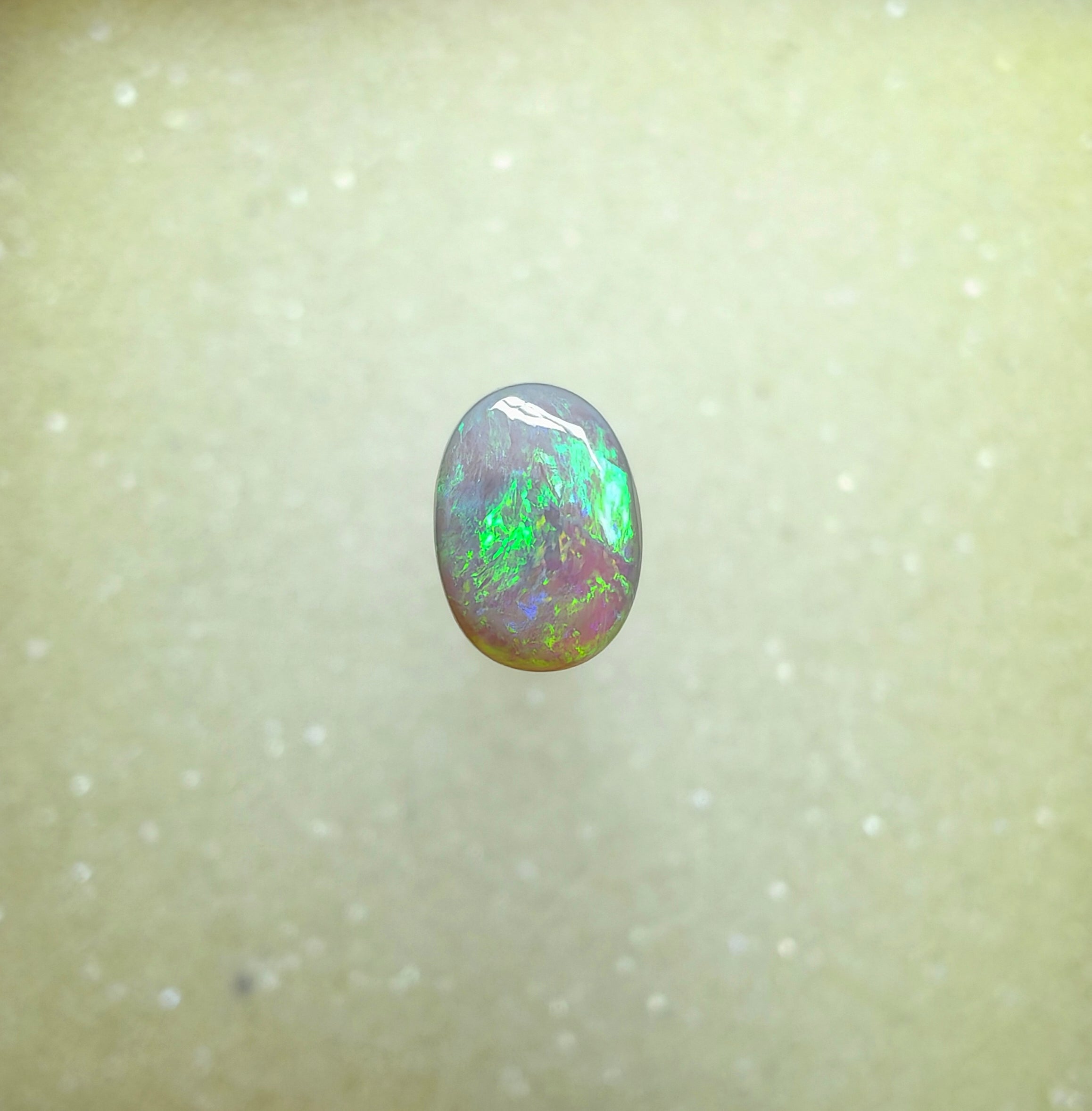 A1045 - Bright green full face beauty