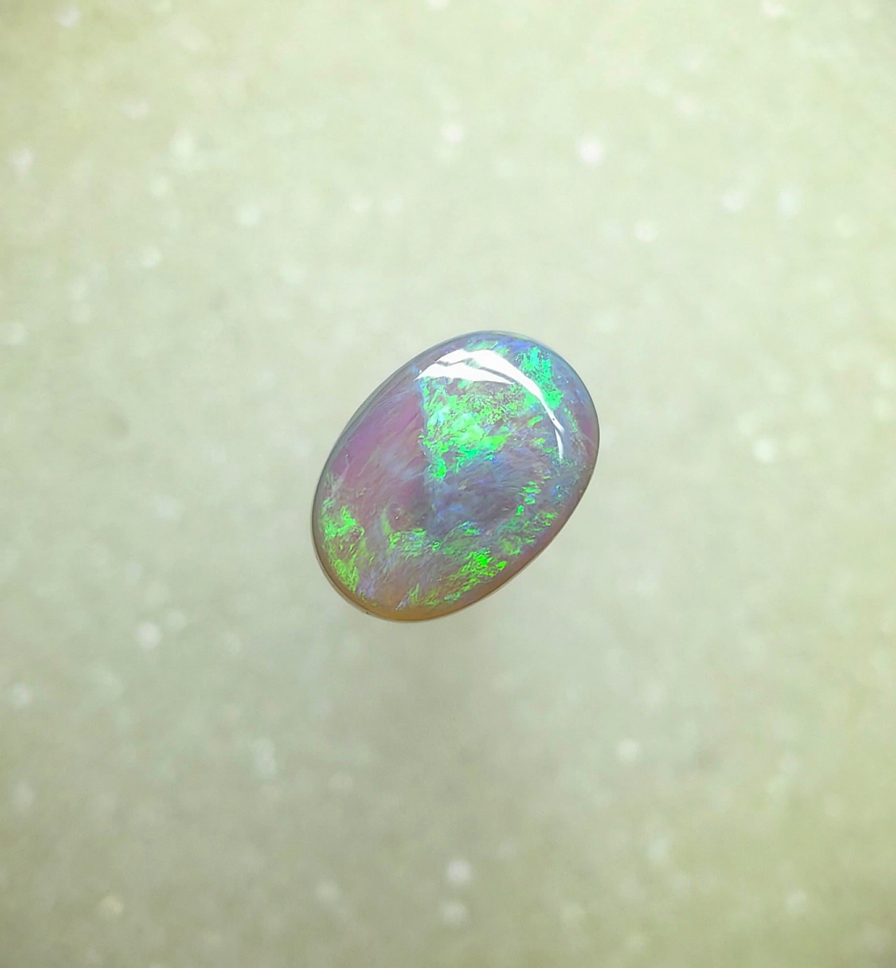 A1045 - Bright green full face beauty