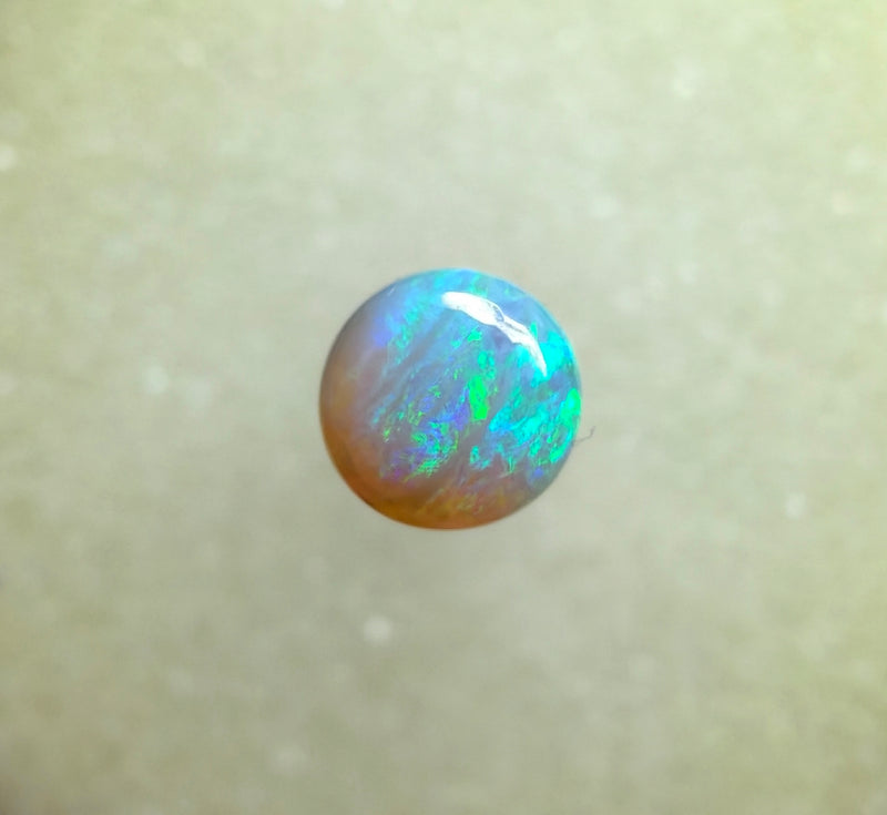 A1046 - Round cut crystal opal beauty