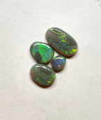 A1052 - Picture stone budget jewellers parcel