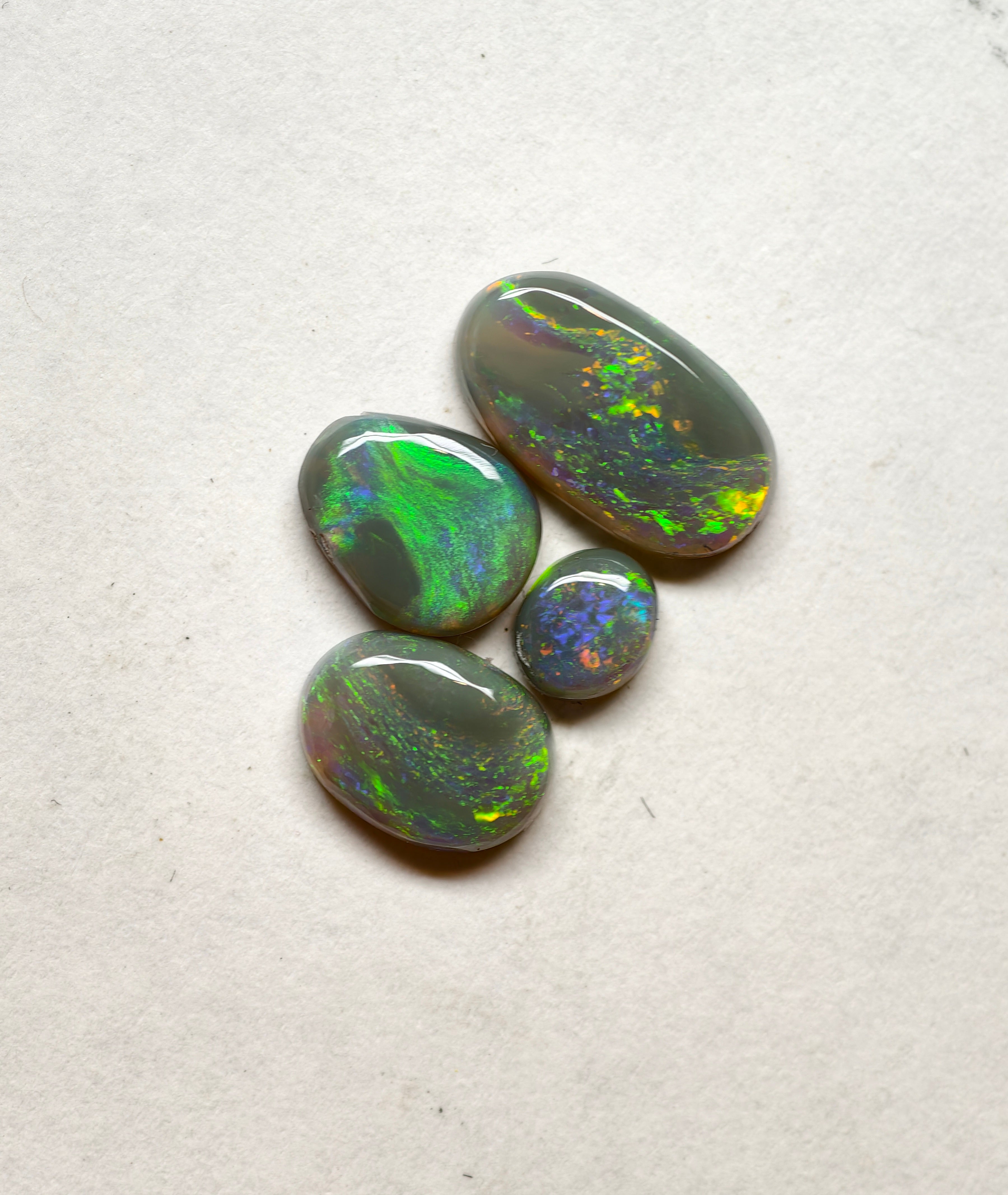 A1052 - Picture stone budget jewellers parcel