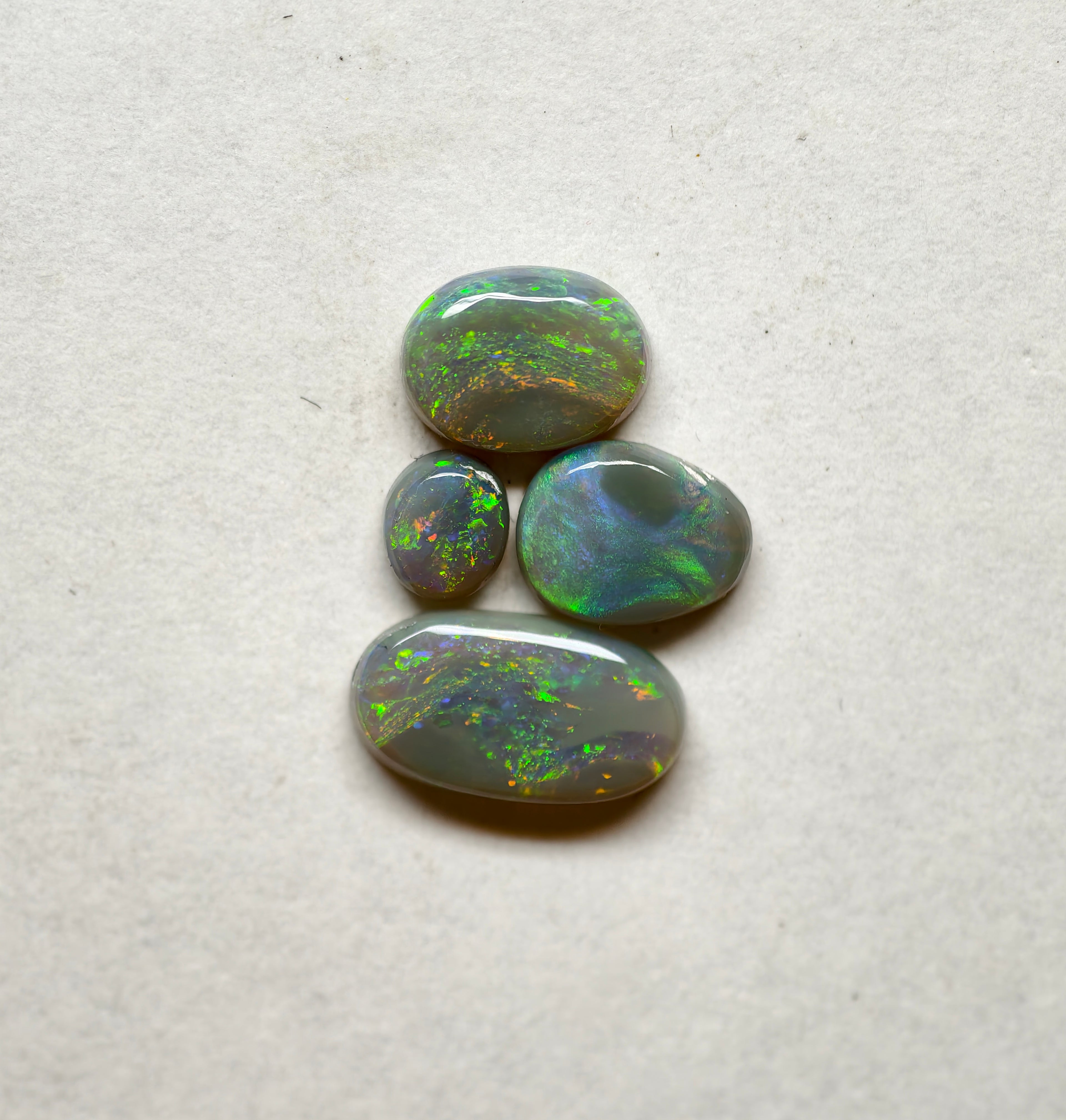 A1052 - Picture stone budget jewellers parcel