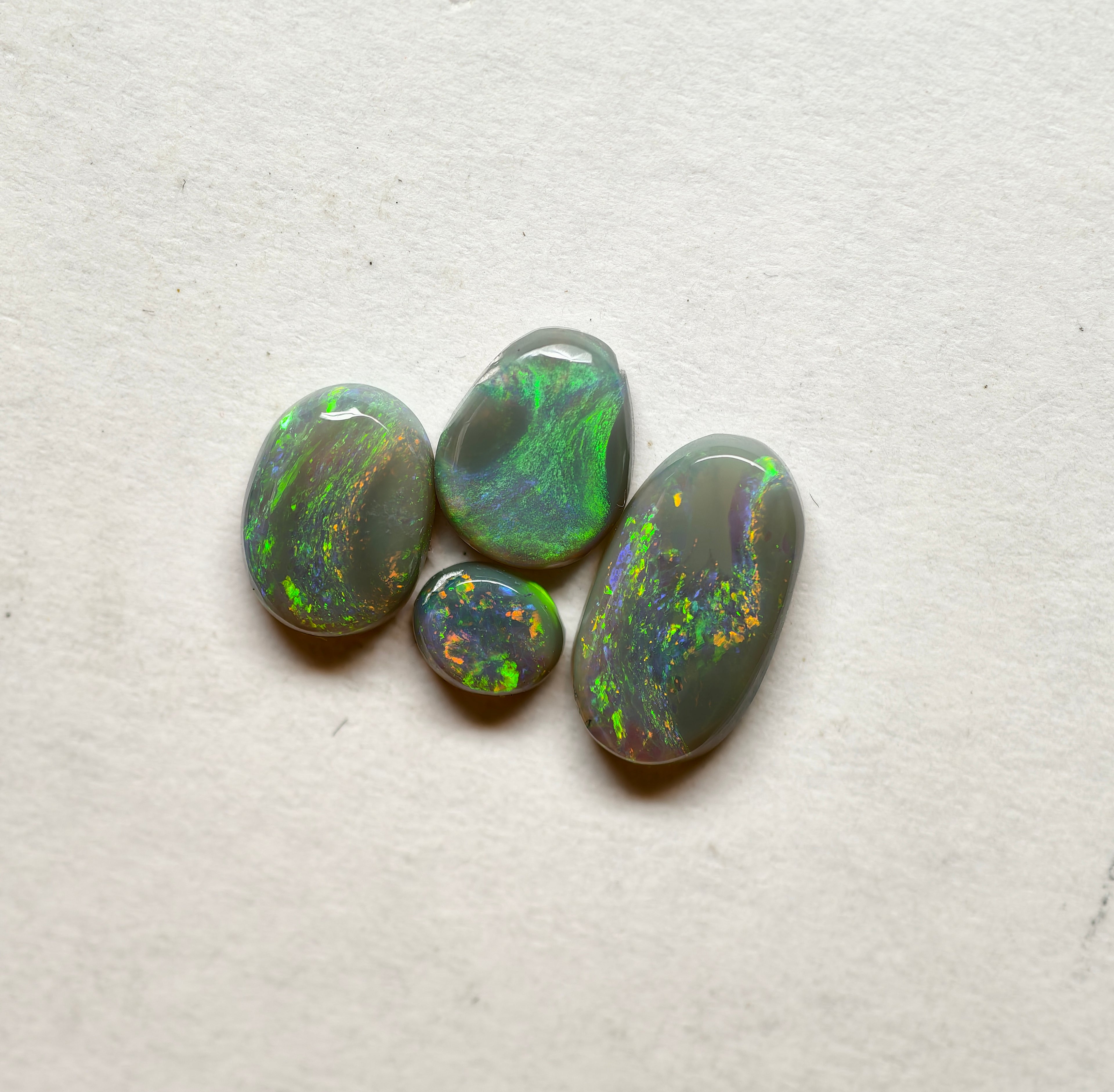 A1052 - Picture stone budget jewellers parcel
