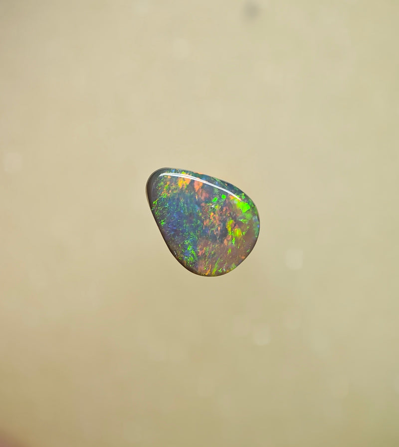 A1055 - Drop cut ring stone beauty