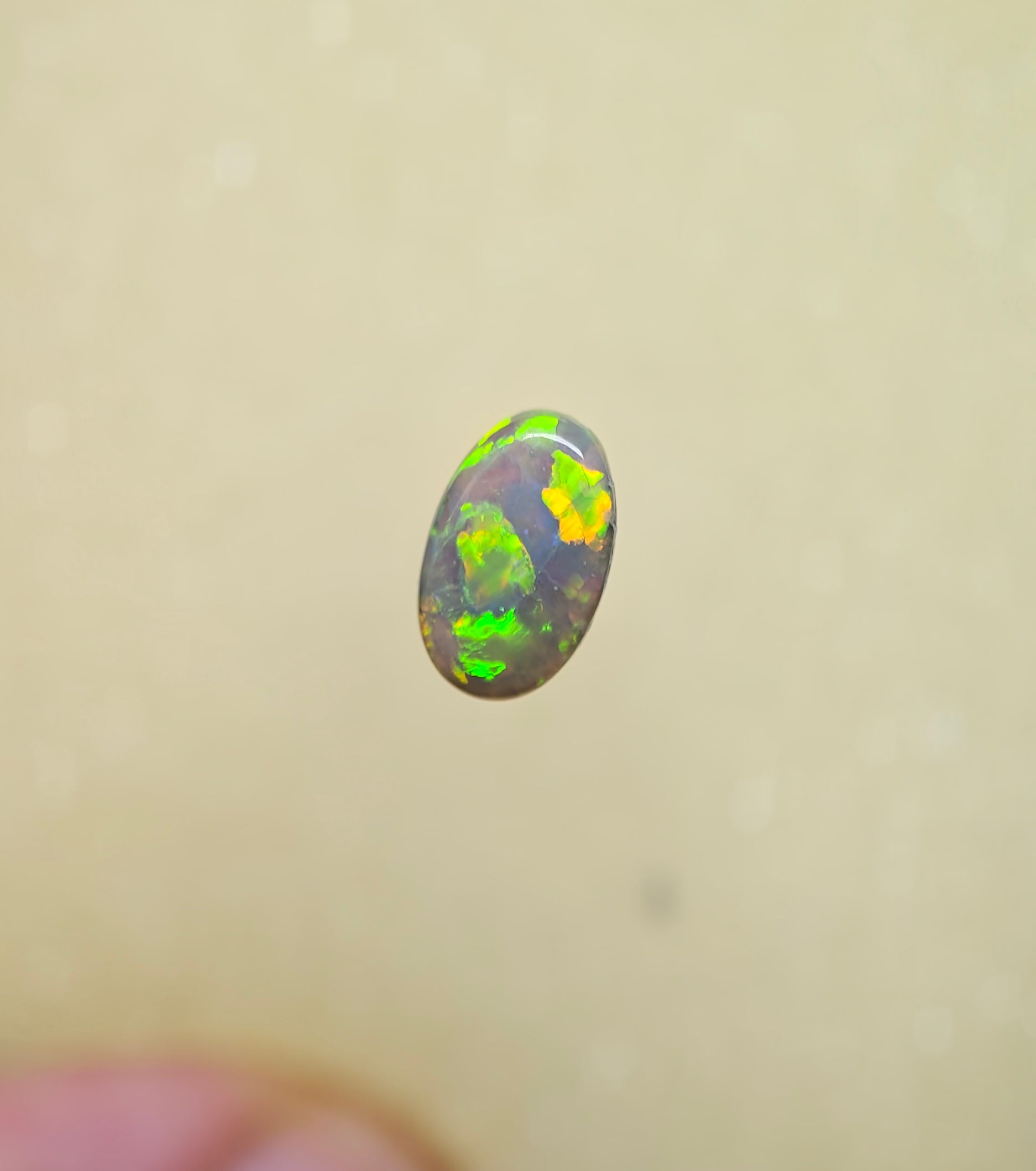 A1057 - Oval cut bright beauty.