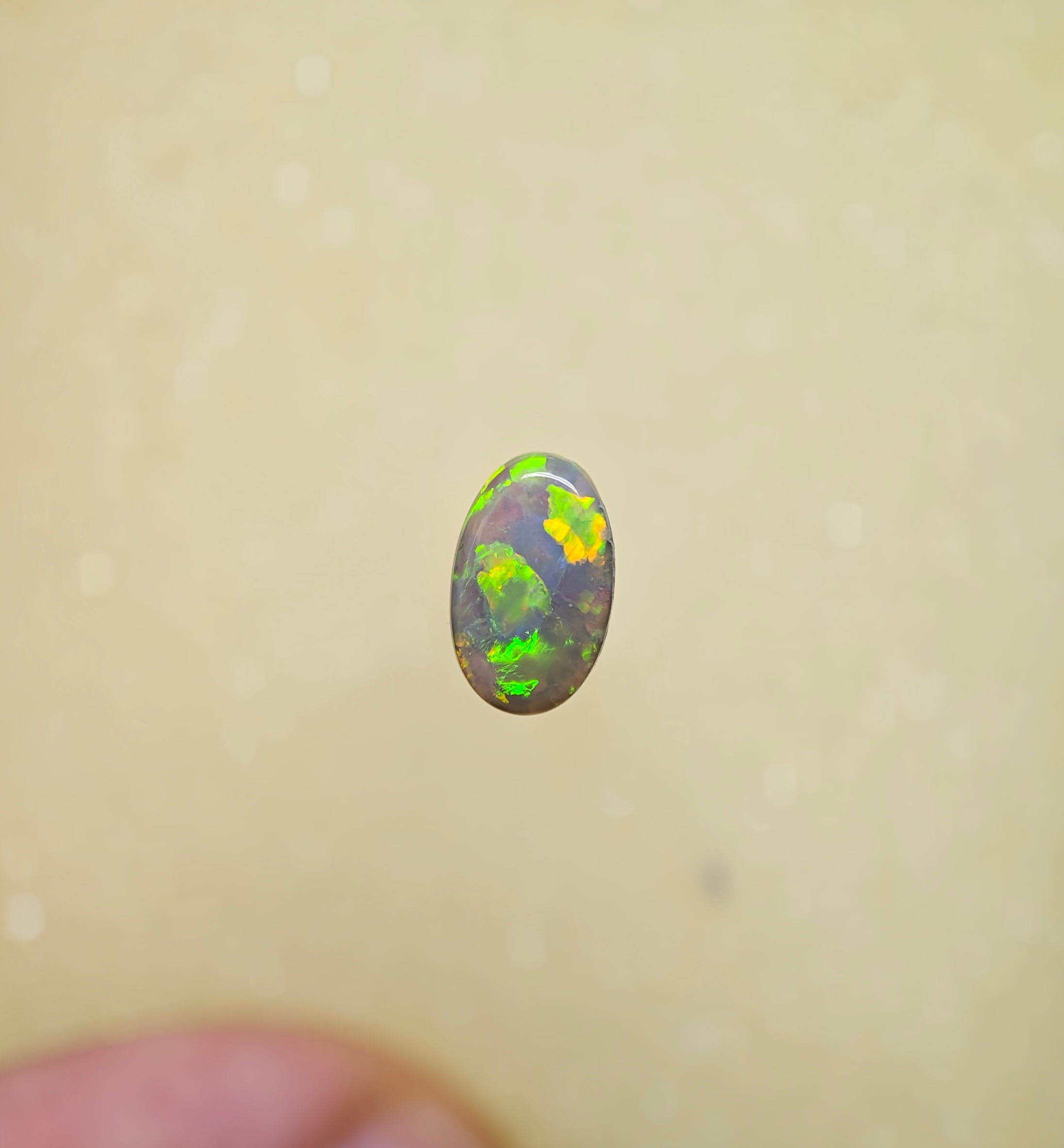 A1057 - Oval cut bright beauty.