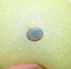A1064 - Red and orange flash round cut