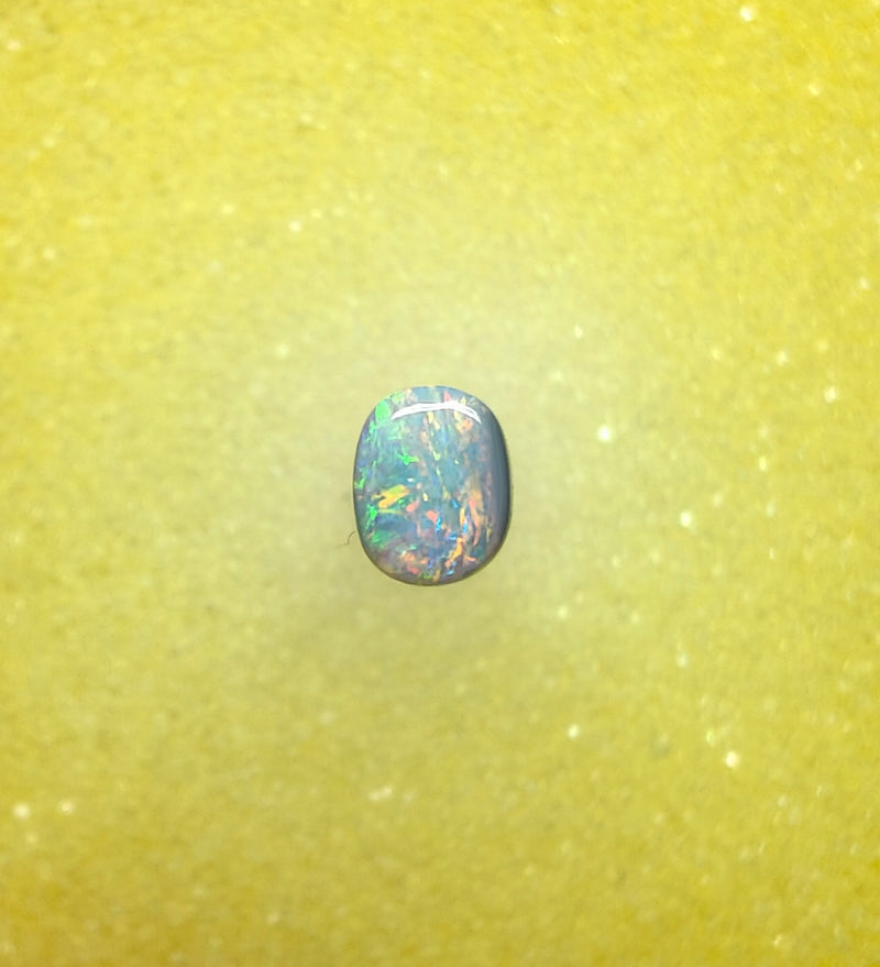 A1070 - Red flashy small ring stone