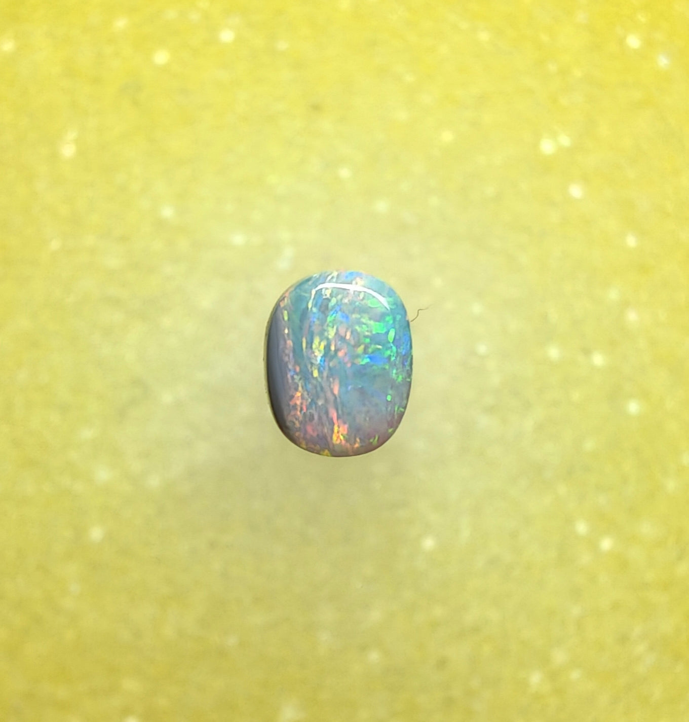A1070 - Red flashy small ring stone