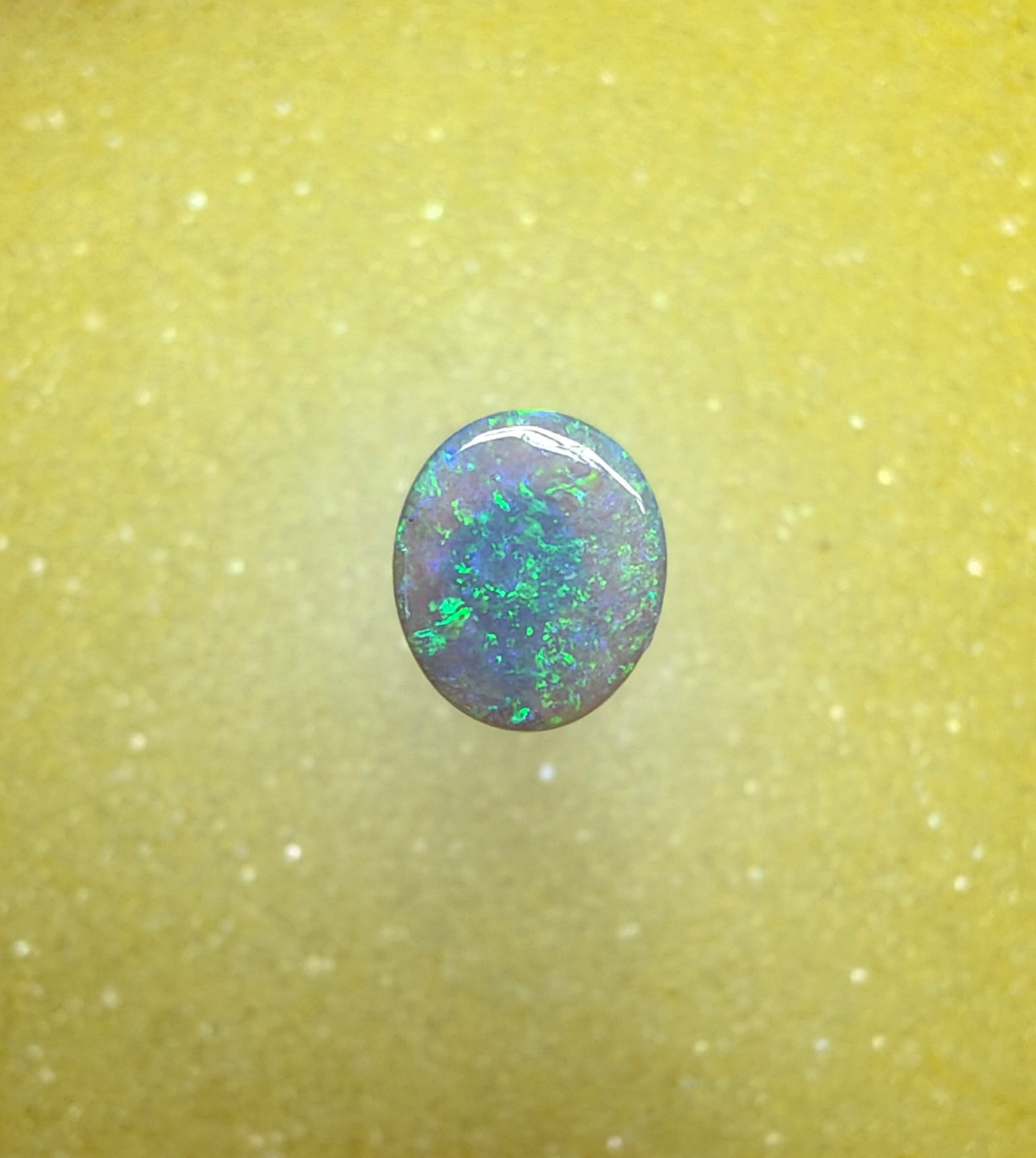 A1074 - Sparkly crystal opal round cut