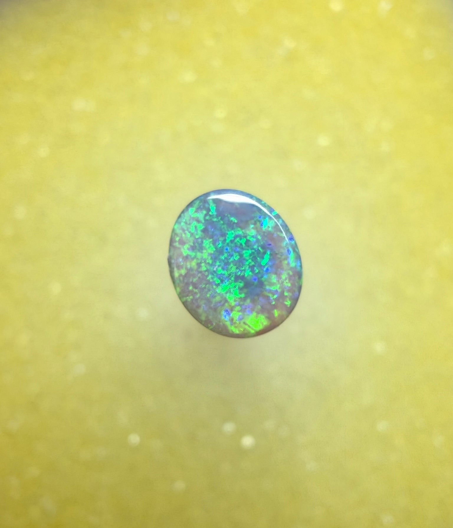 A1074 - Sparkly crystal opal round cut