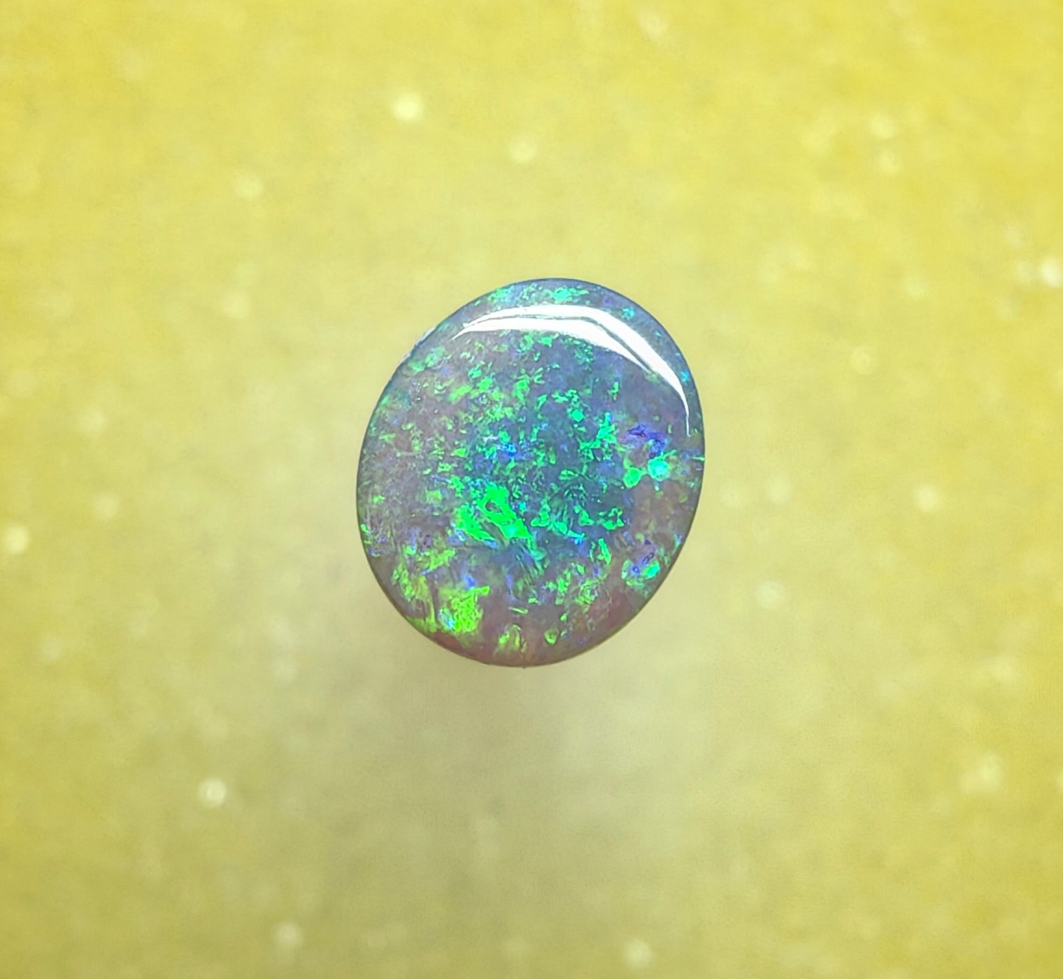 A1074 - Sparkly crystal opal round cut