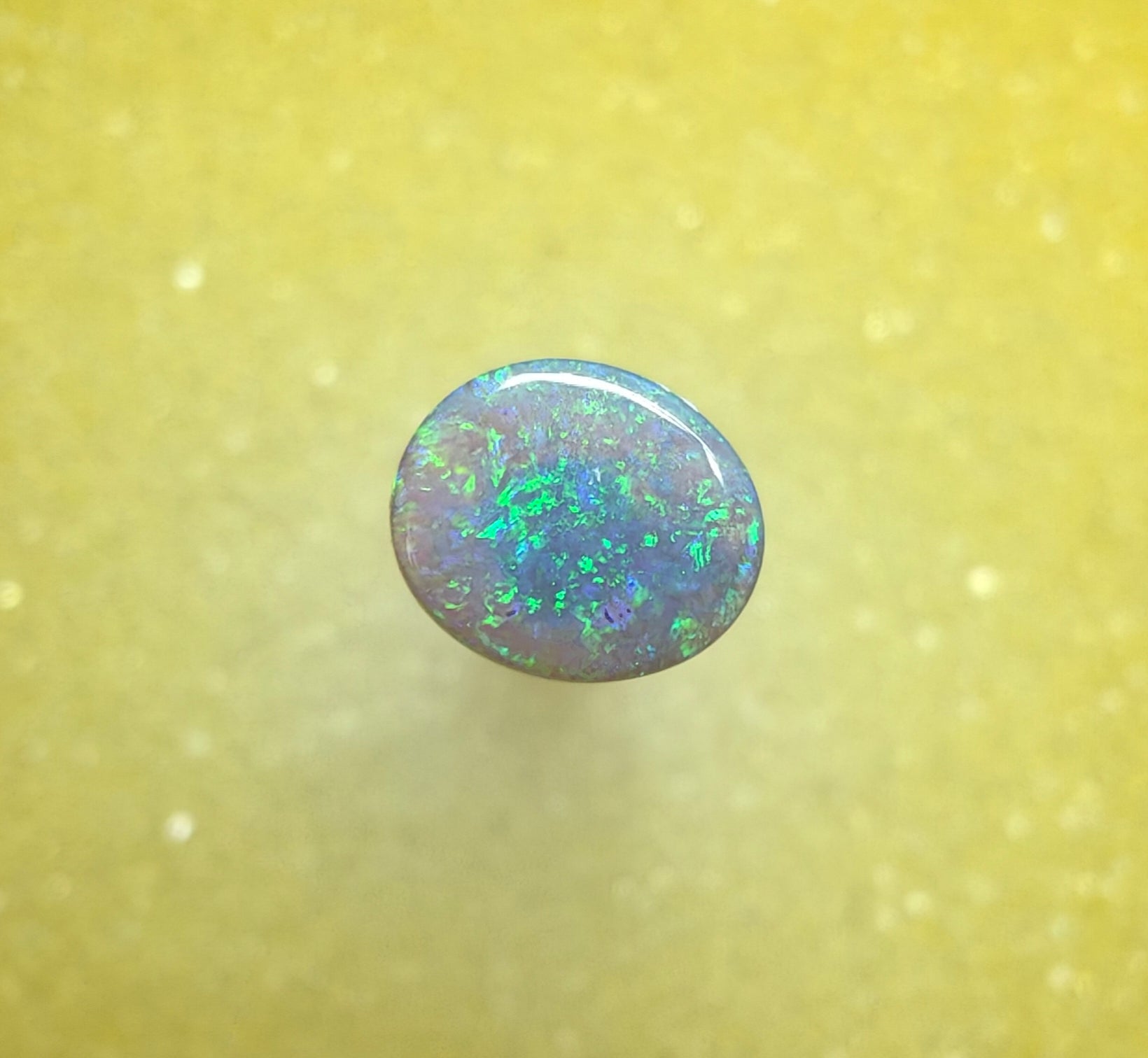 A1074 - Sparkly crystal opal round cut